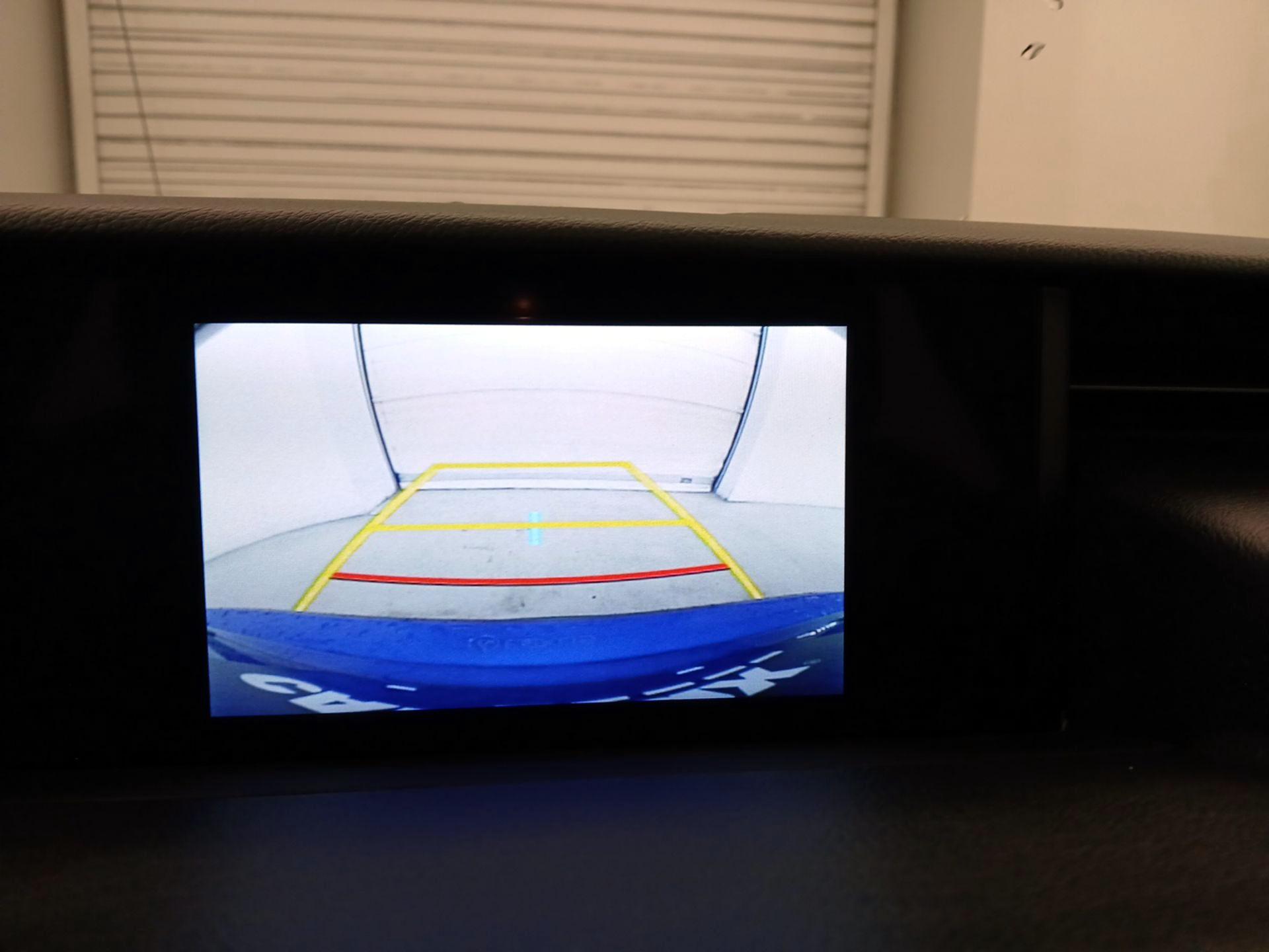 Thumbnail: 2020 Lexus IS - 14