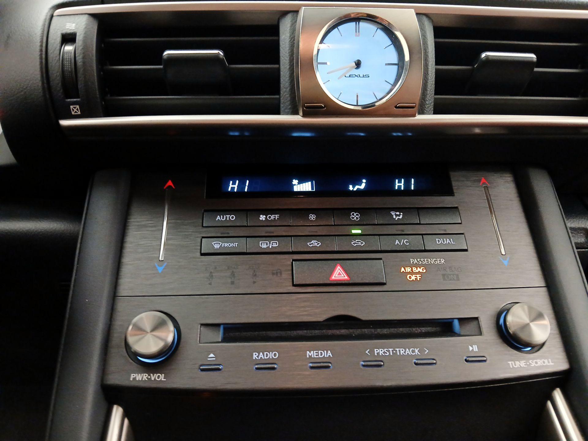 Thumbnail: 2020 Lexus IS - 16