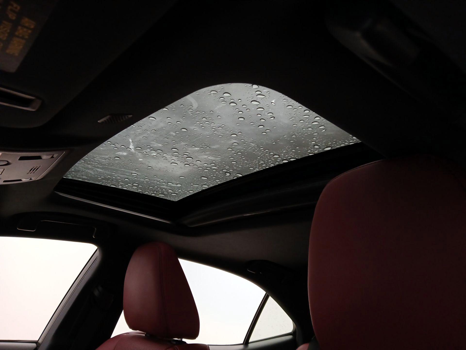 Thumbnail: 2020 Lexus IS - 18