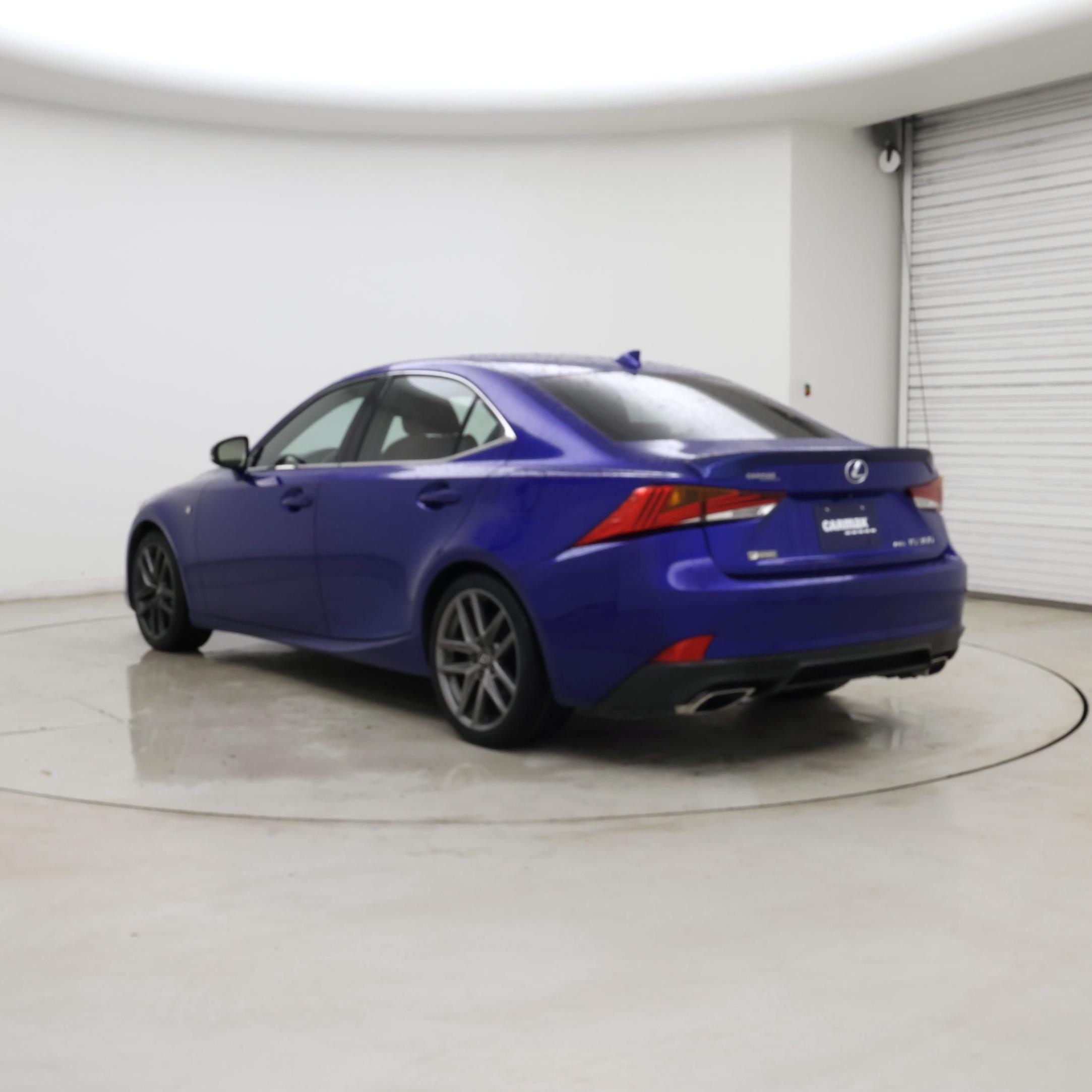 Thumbnail: 2020 Lexus IS - 2