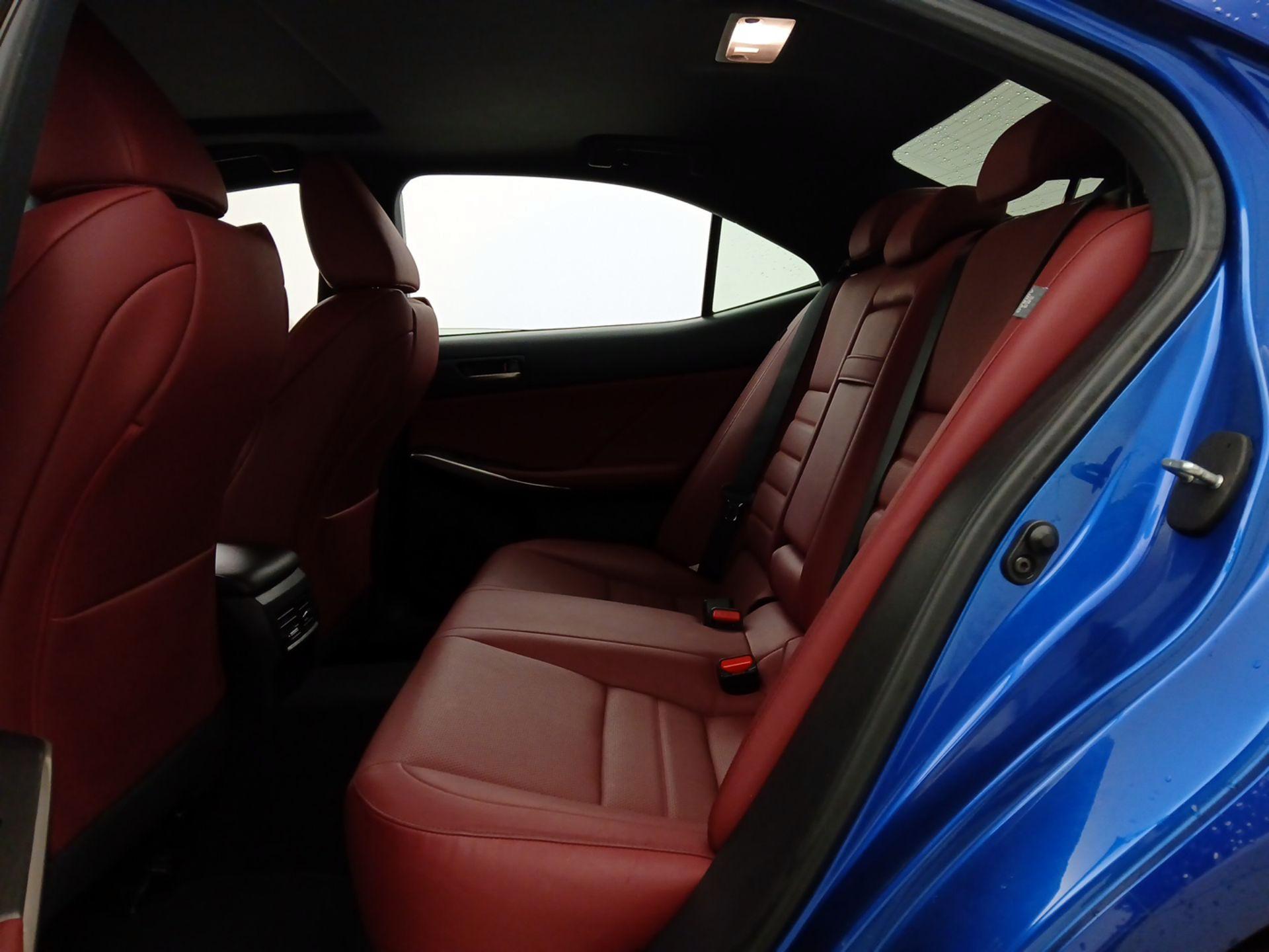 Thumbnail: 2020 Lexus IS - 19