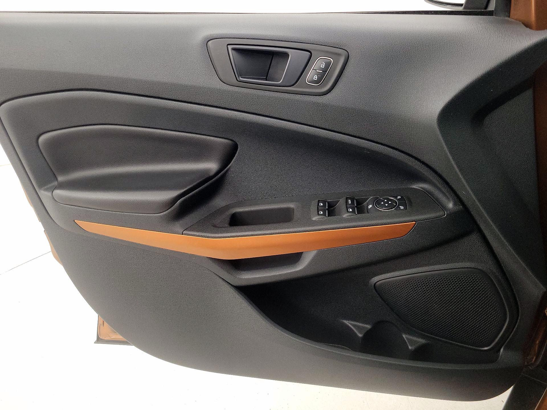 Thumbnail: 2018 Ford EcoSport - 12