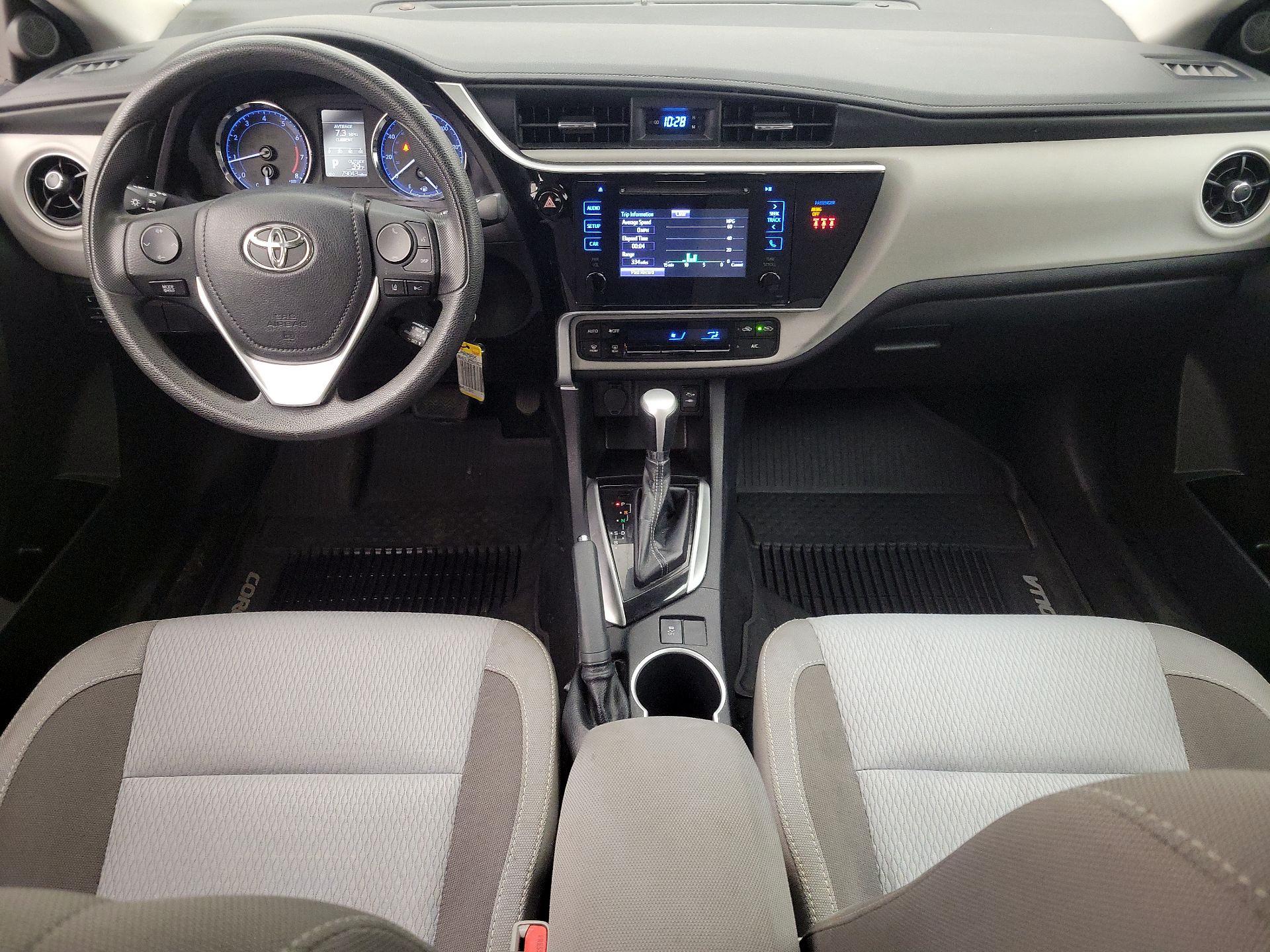 Thumbnail: 2018 Toyota Corolla - 9