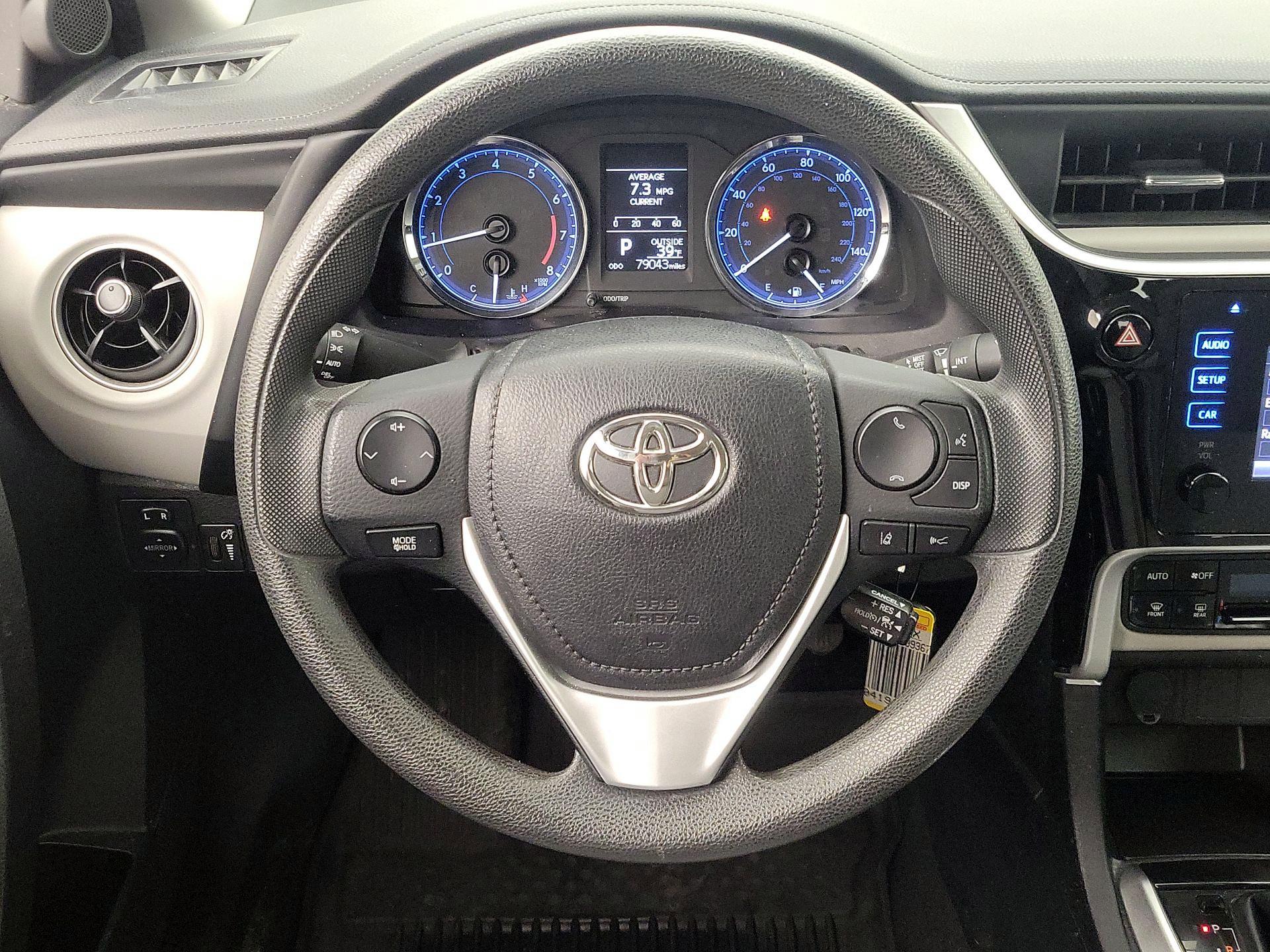 Thumbnail: 2018 Toyota Corolla - 10