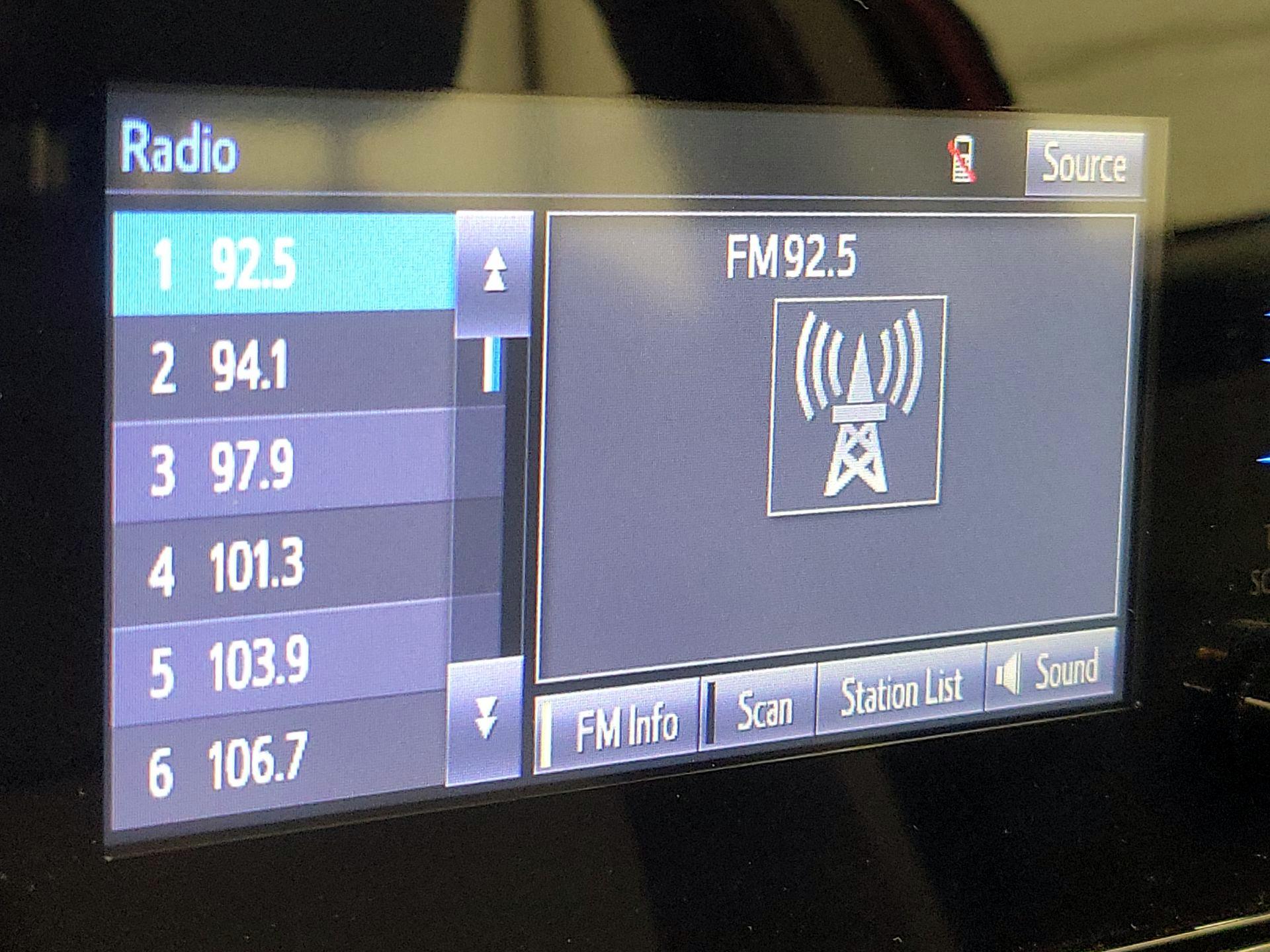 Thumbnail: 2018 Toyota Corolla - 15