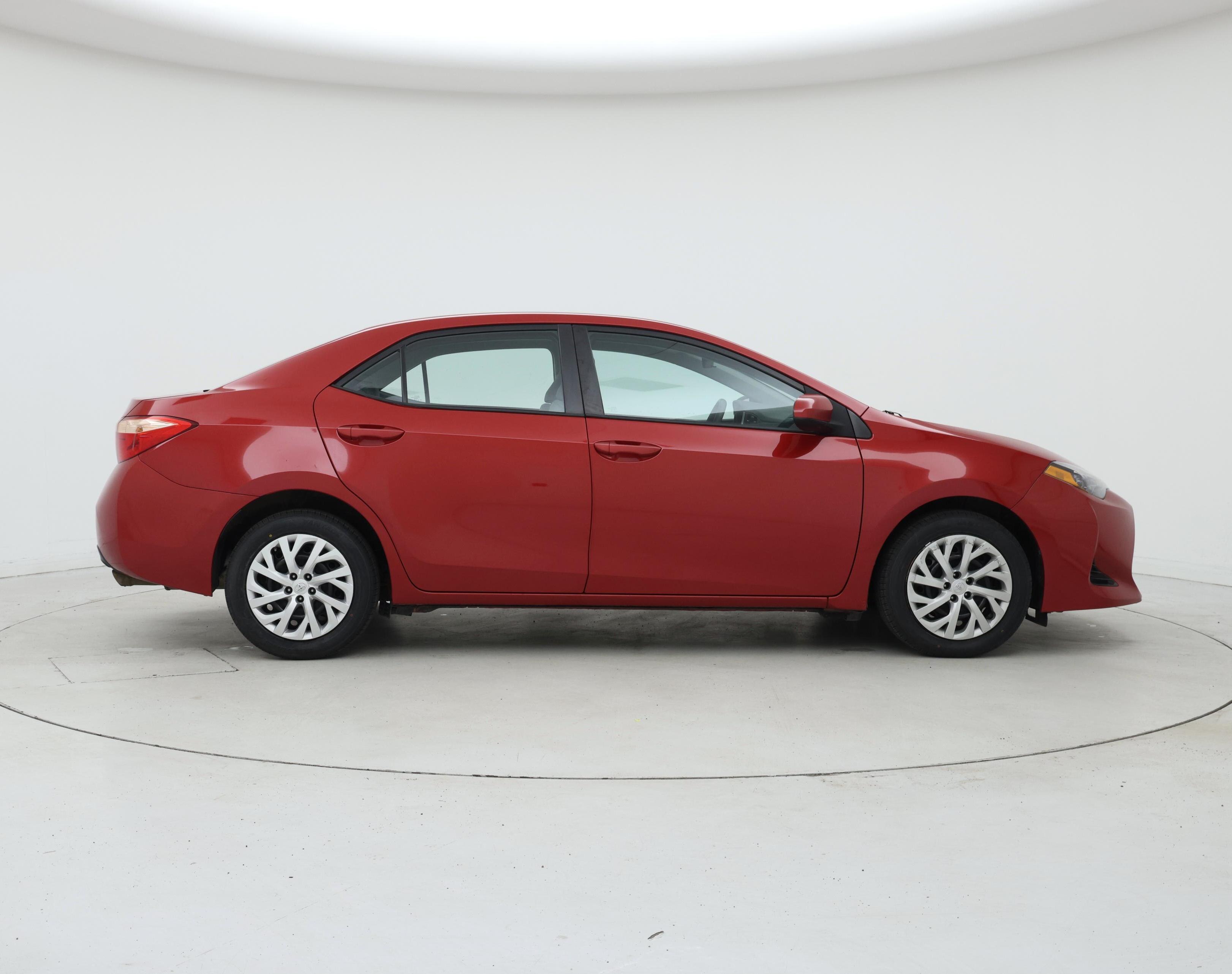 Thumbnail: 2018 Toyota Corolla - 7