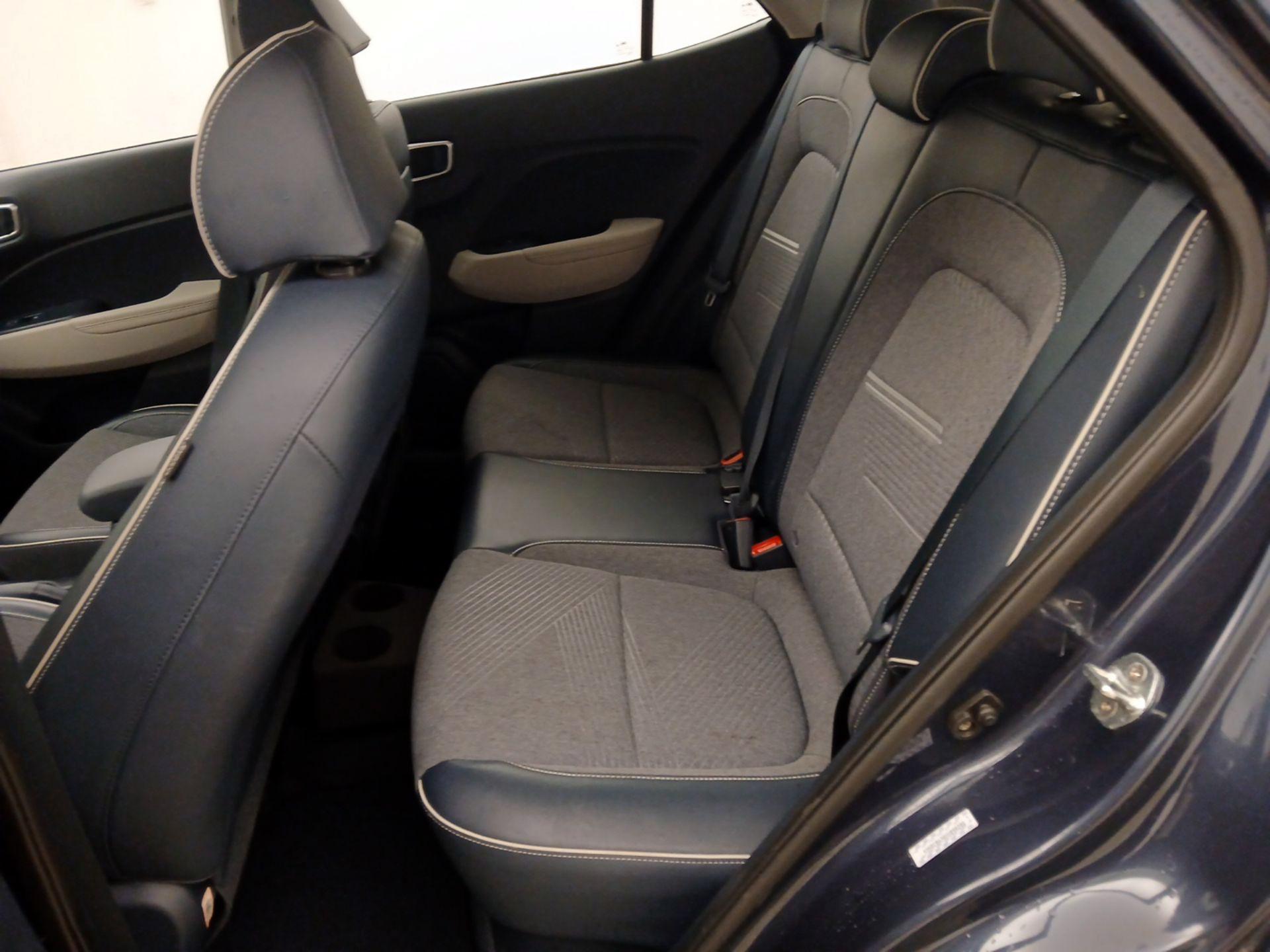 Thumbnail: 2021 Hyundai Venue - 20