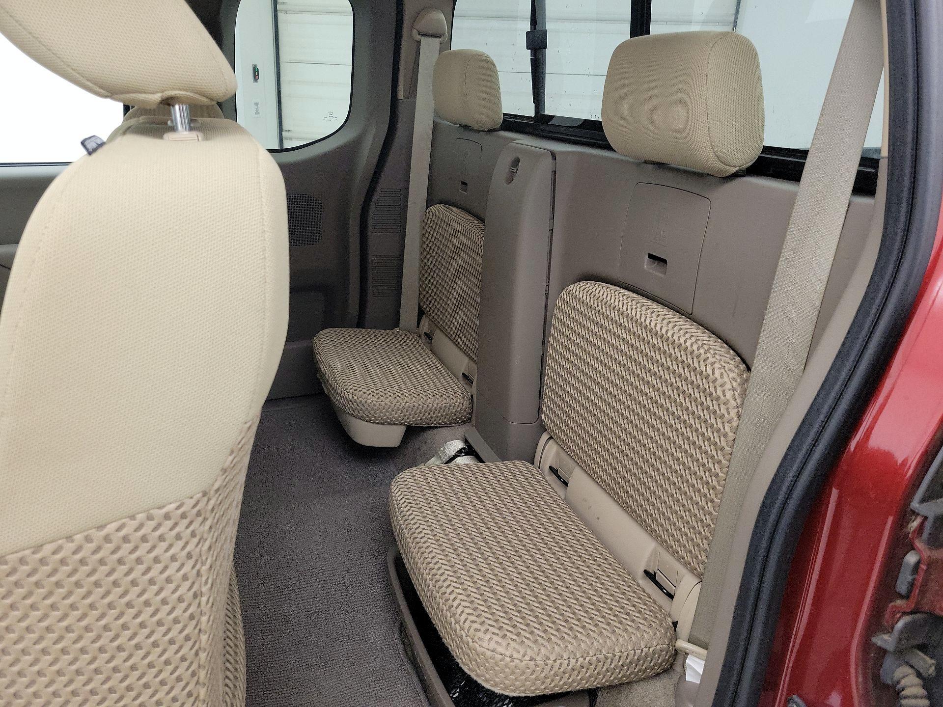 Thumbnail: 2016 Nissan Frontier - 19