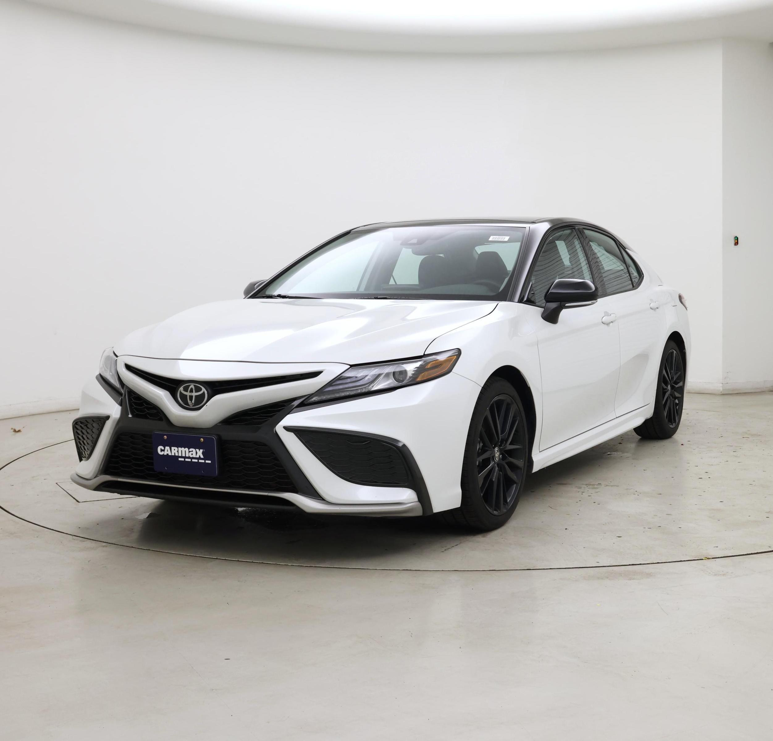 Thumbnail: 2024 Toyota Camry - 4