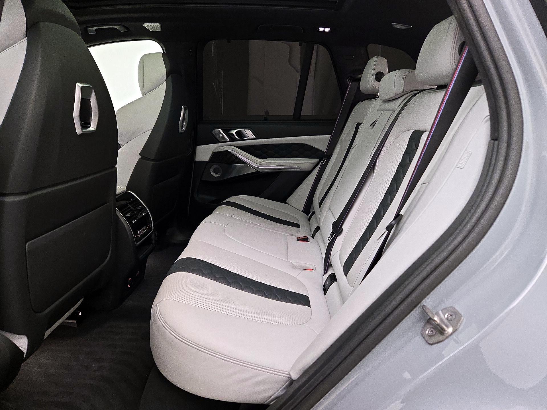Thumbnail: 2024 BMW X5 - 18