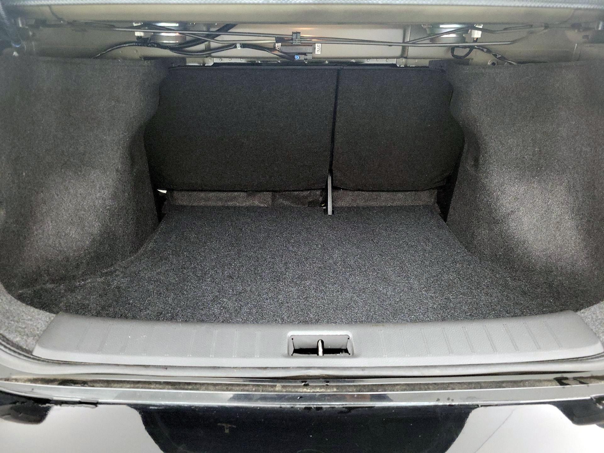 Thumbnail: 2017 Nissan Sentra - 20