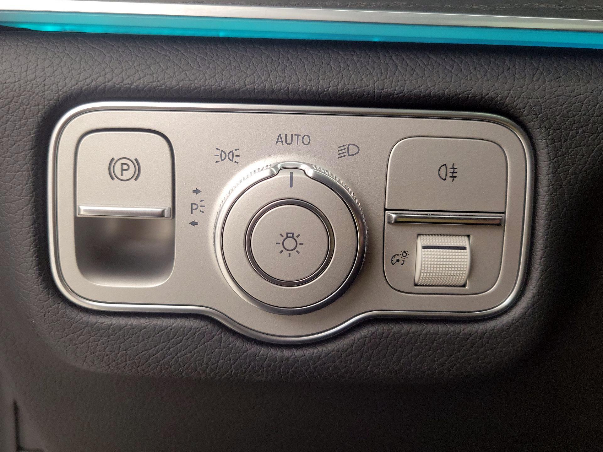 Thumbnail: 2021 Mercedes-Benz GLE - 13