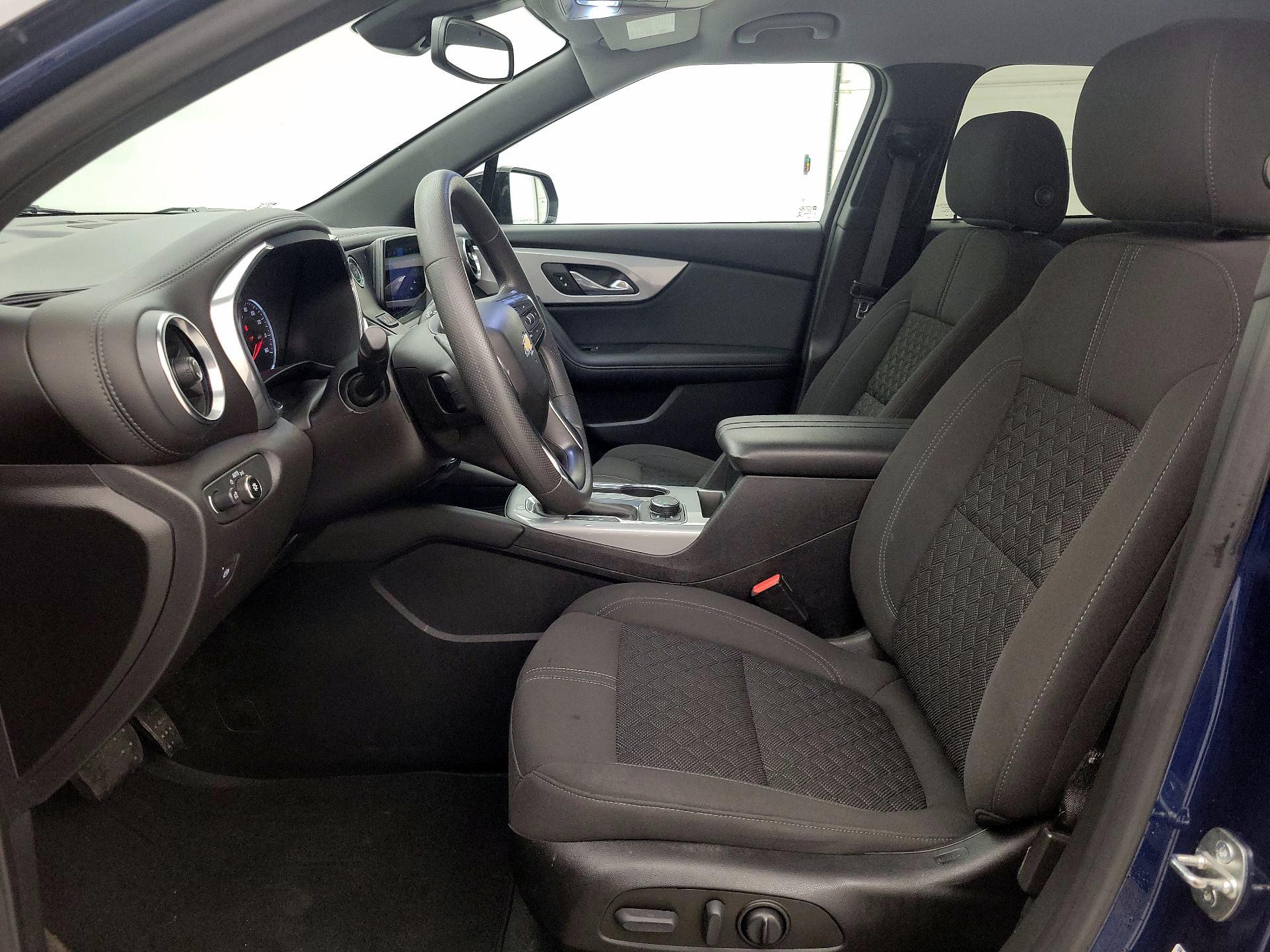 Thumbnail: 2022 Chevrolet Blazer - 11