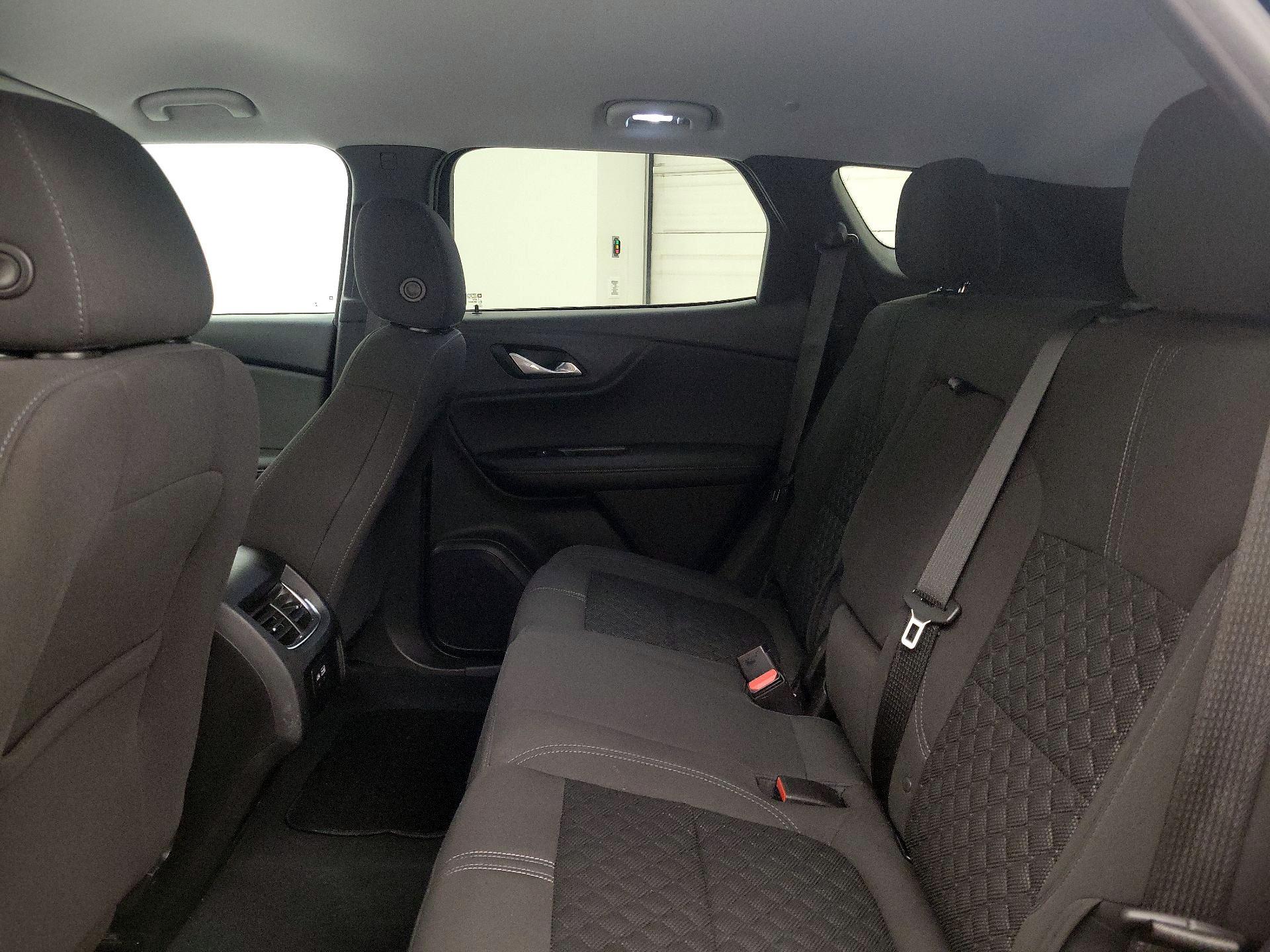 Thumbnail: 2022 Chevrolet Blazer - 19