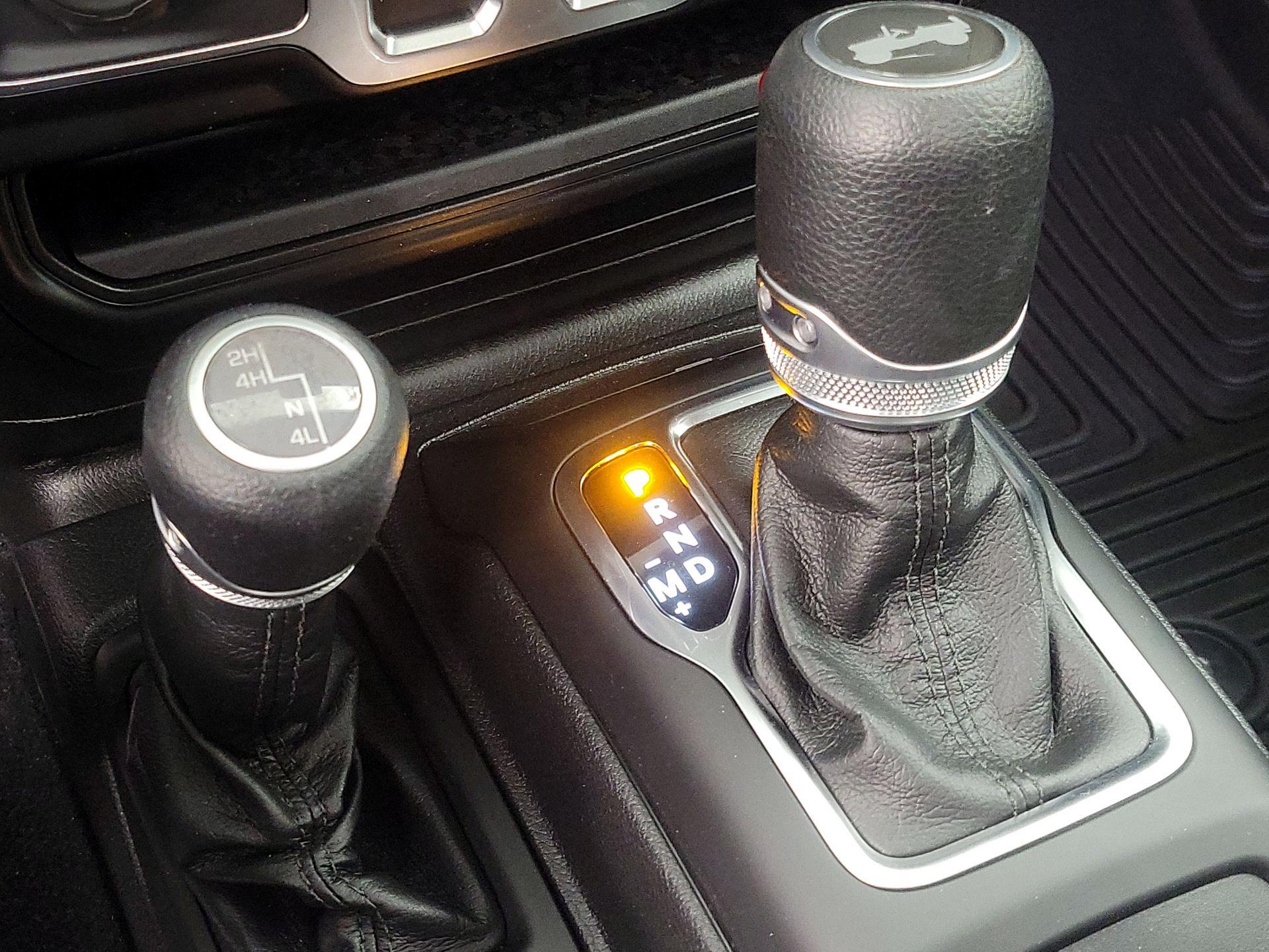 Thumbnail: 2021 Jeep Wrangler - 17