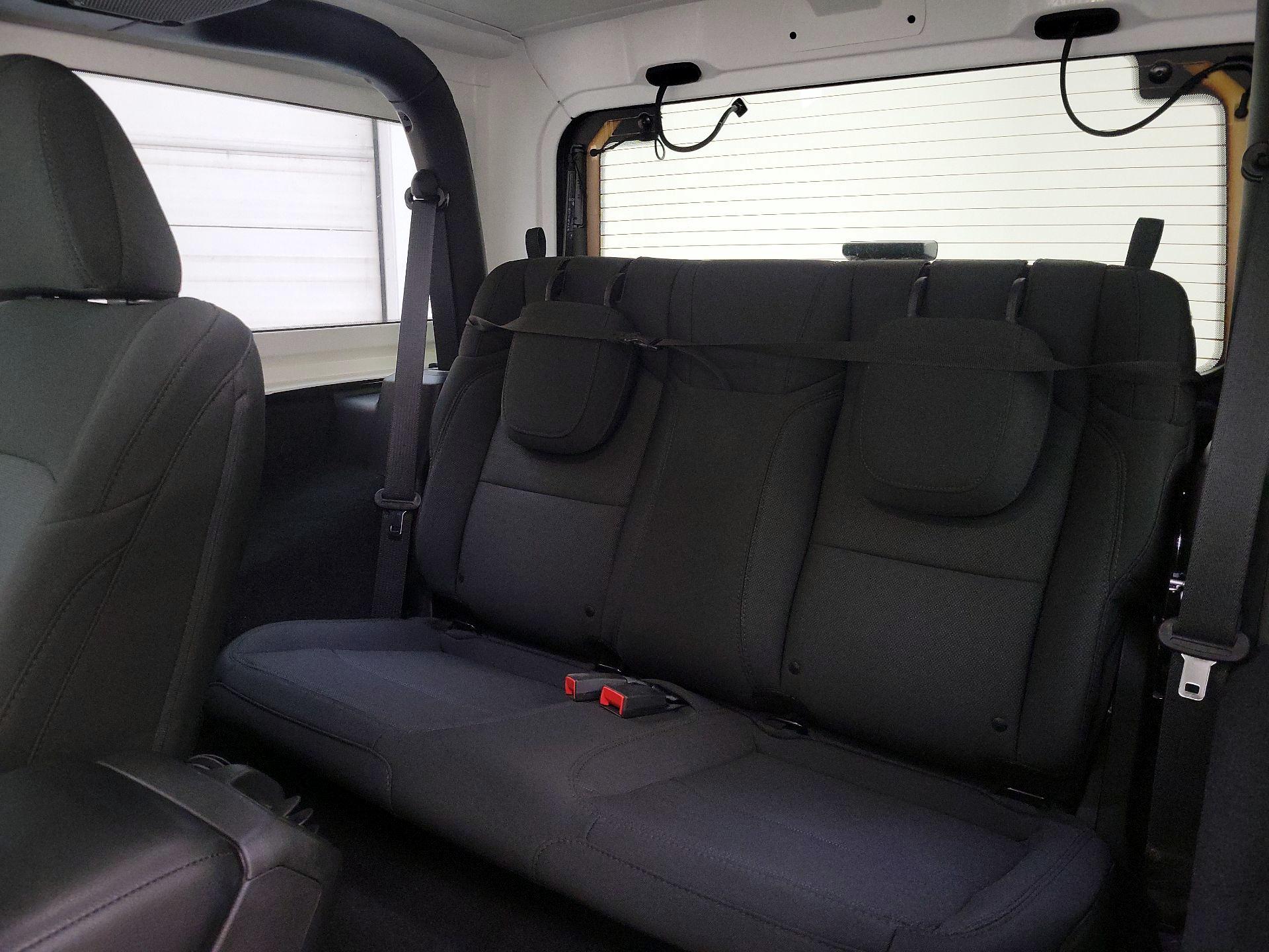 Thumbnail: 2021 Jeep Wrangler - 19