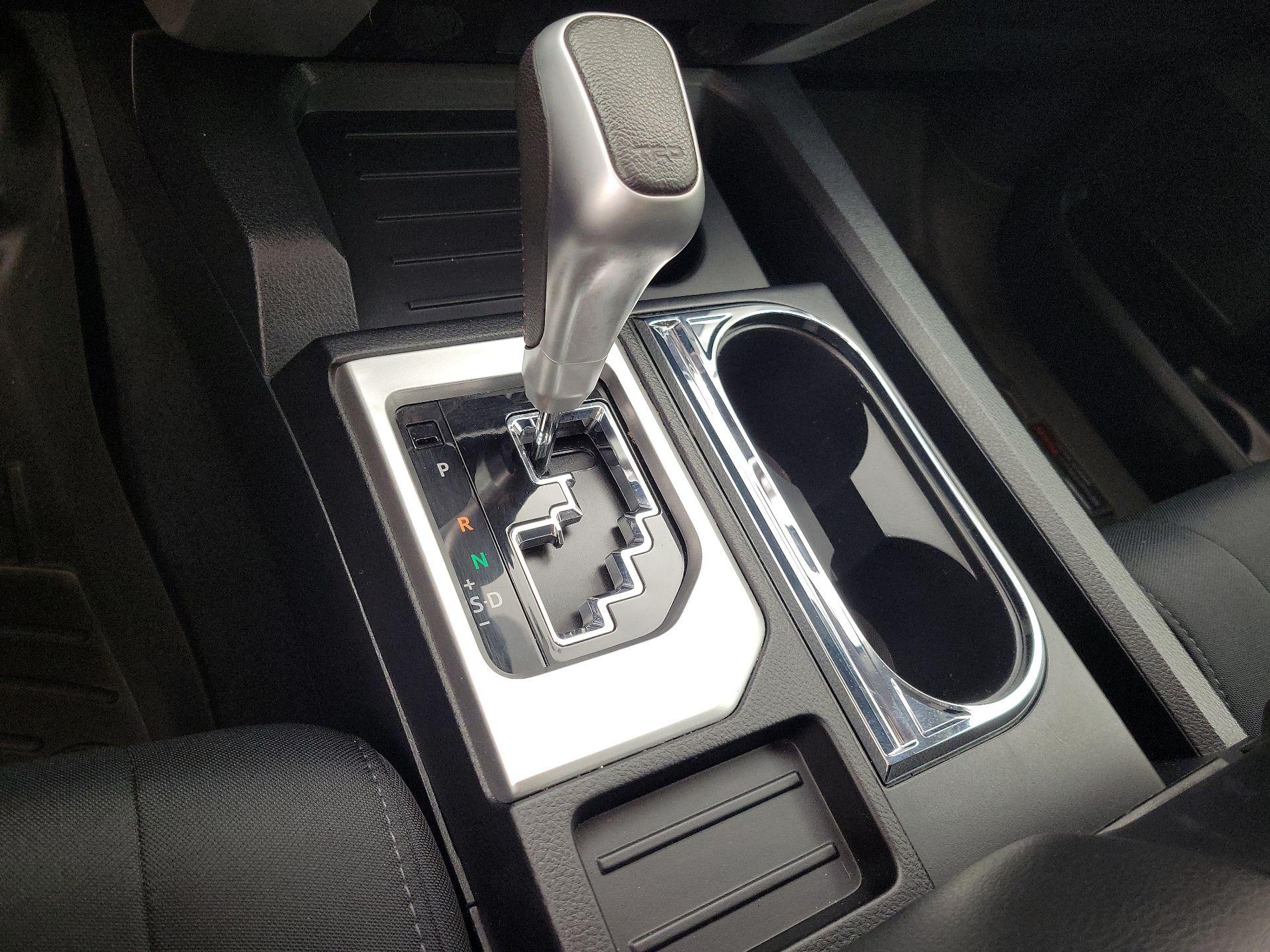 Thumbnail: 2019 Toyota Tundra - 17