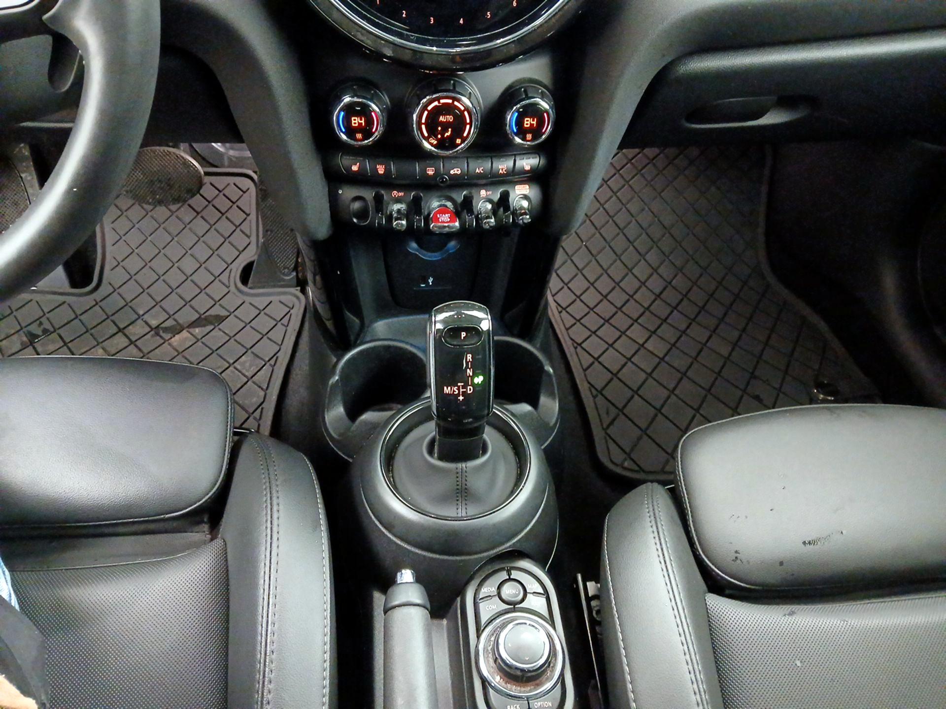 Thumbnail: 2023 MINI Cooper Hardtop - 16