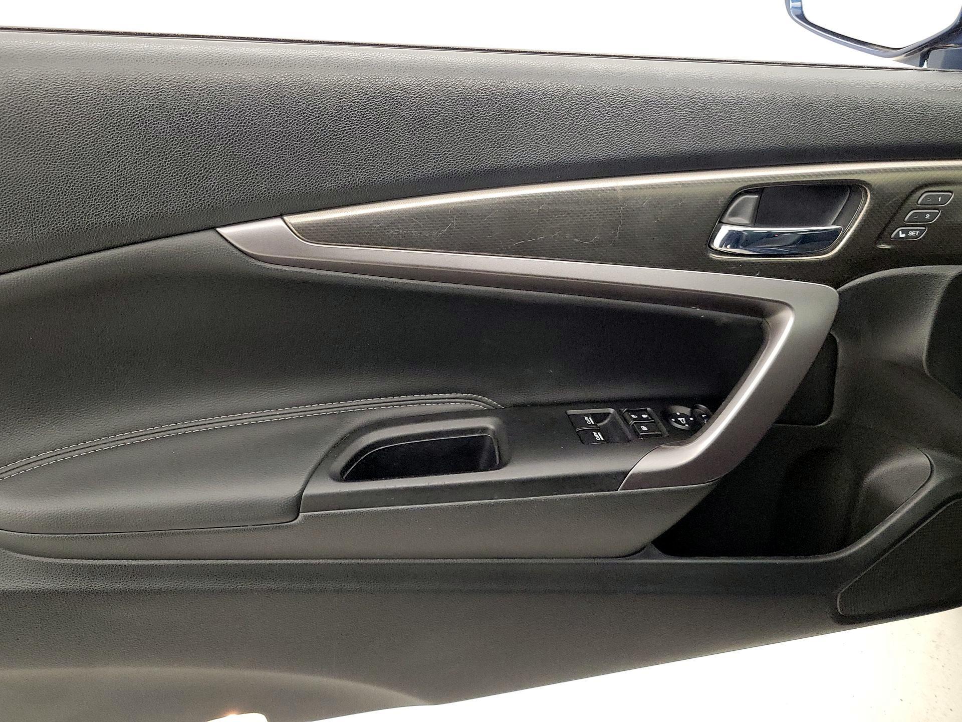 Thumbnail: 2016 Honda Accord - 12