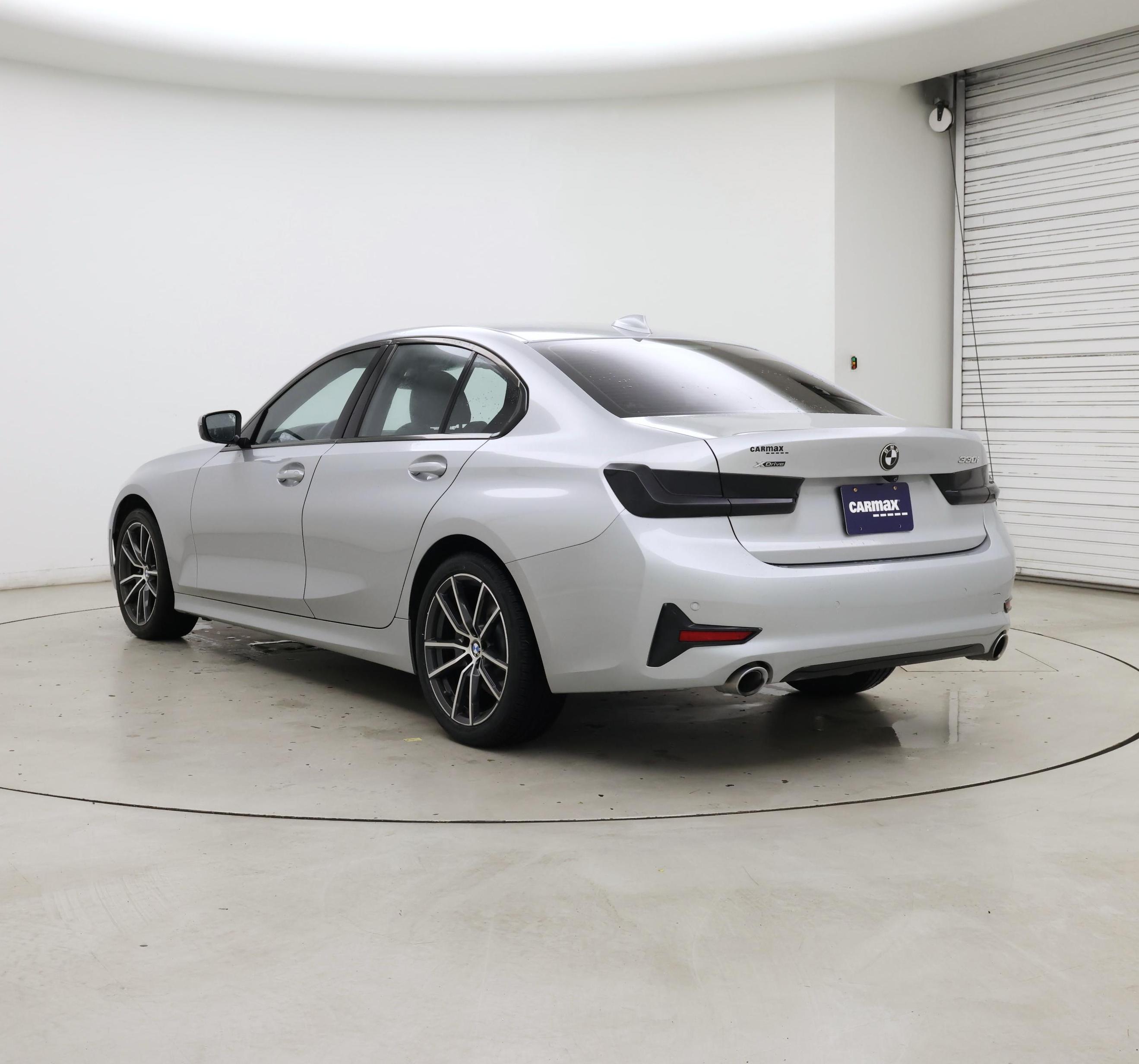 Thumbnail: 2021 BMW 3 Series - 2