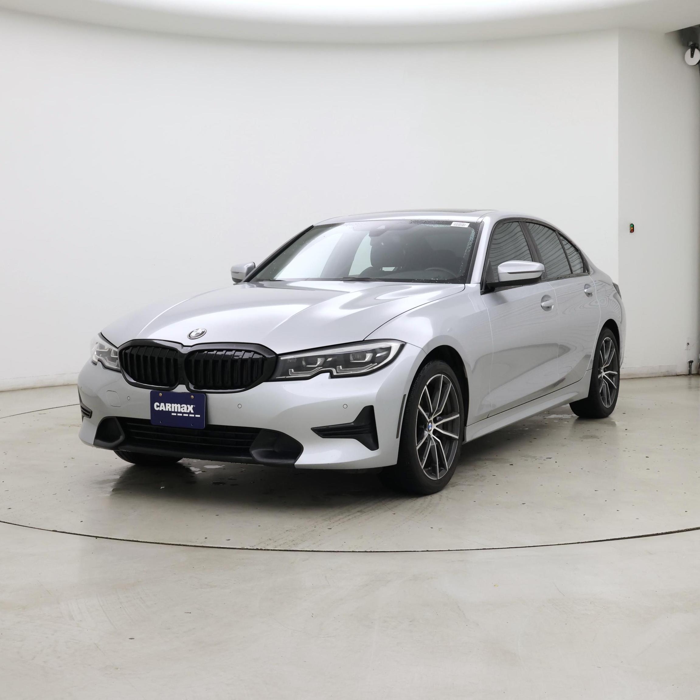 Thumbnail: 2021 BMW 3 Series - 4