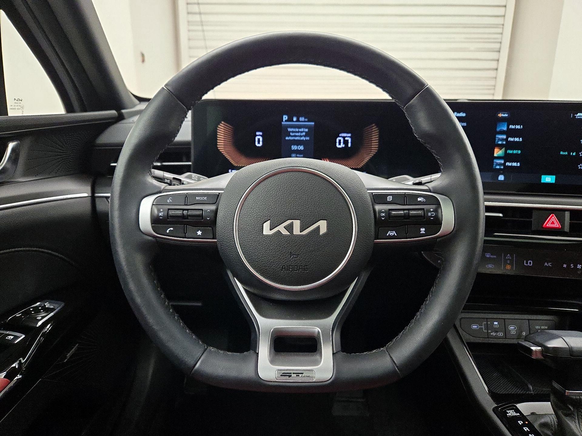 Thumbnail: 2025 Kia K5 - 10