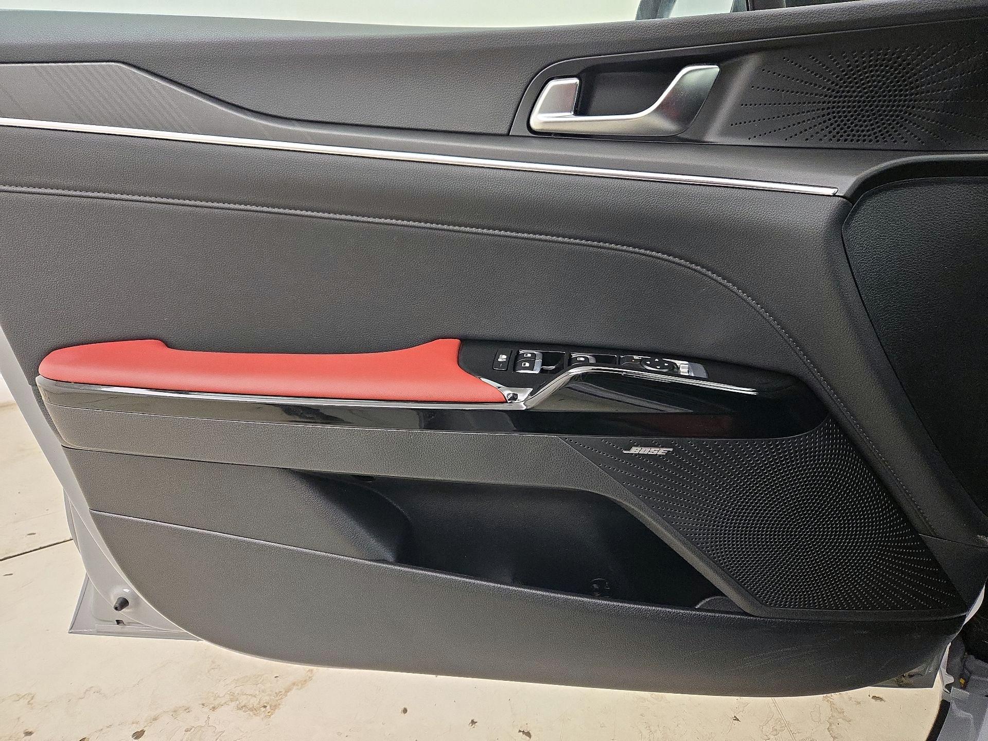 Thumbnail: 2025 Kia K5 - 12