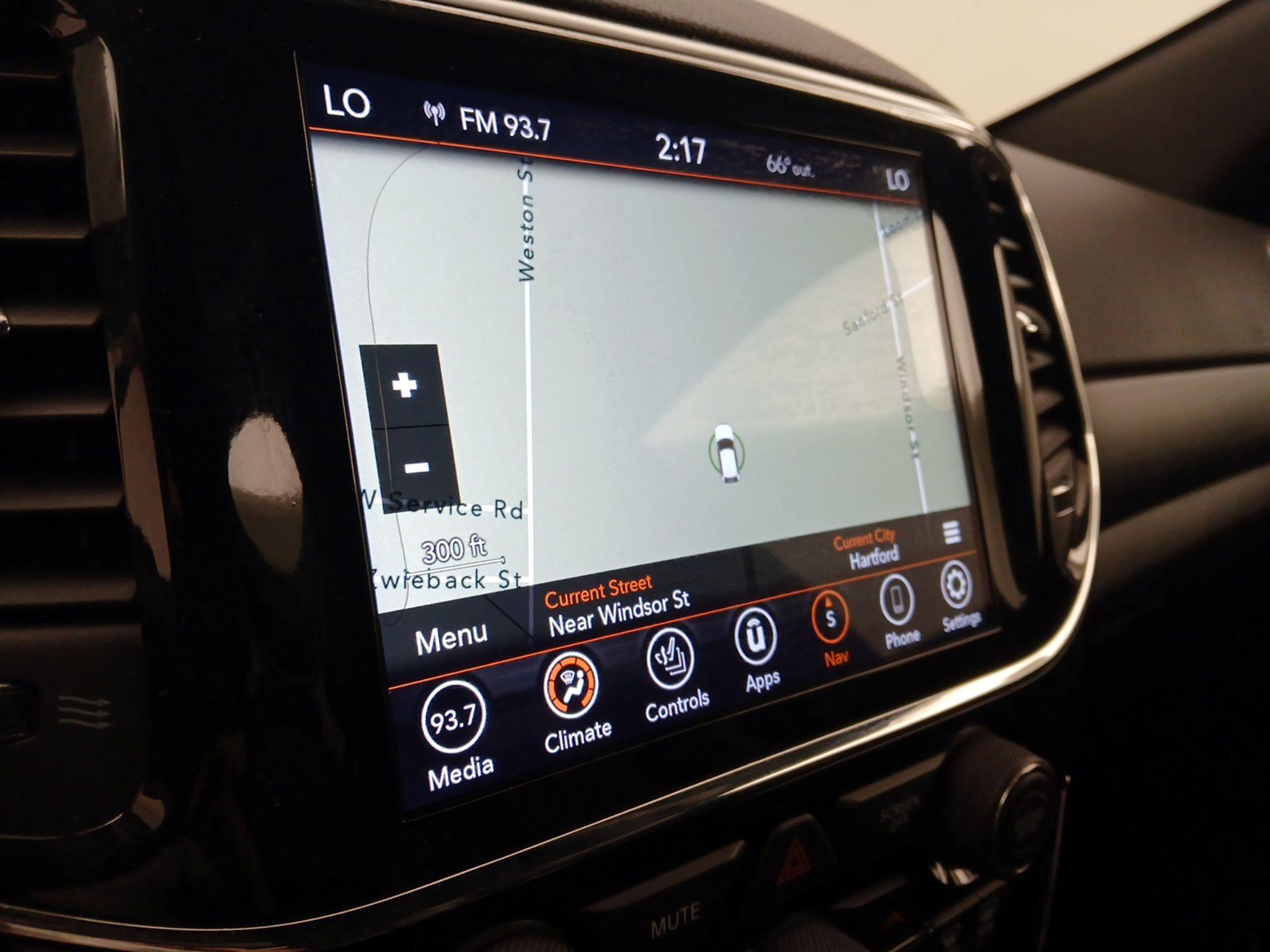 Thumbnail: 2020 Jeep Grand Cherokee - 14