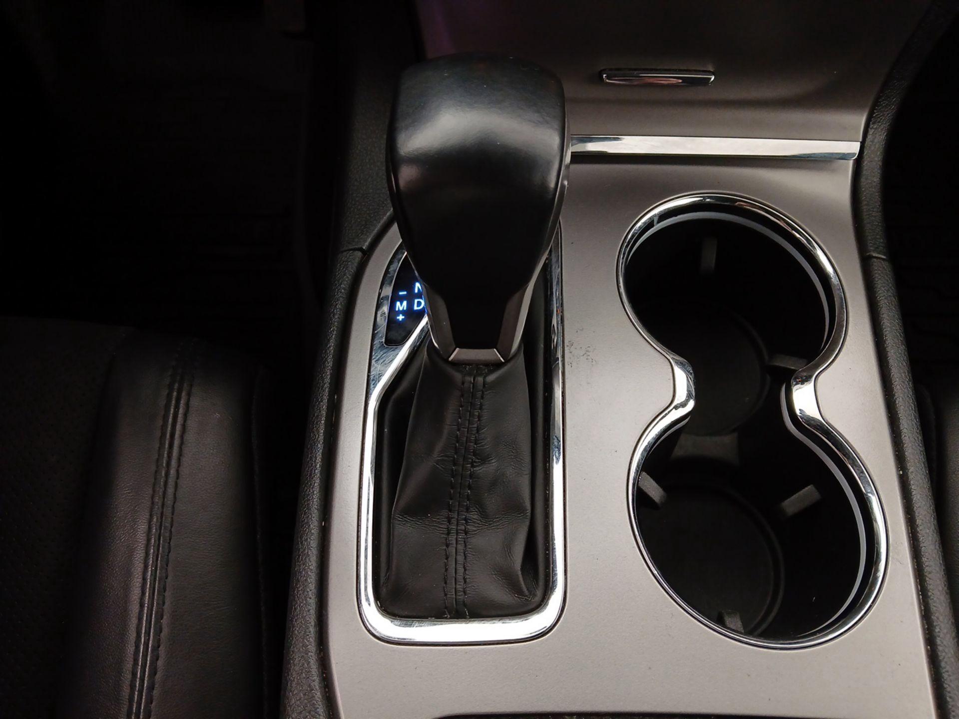 Thumbnail: 2020 Jeep Grand Cherokee - 18