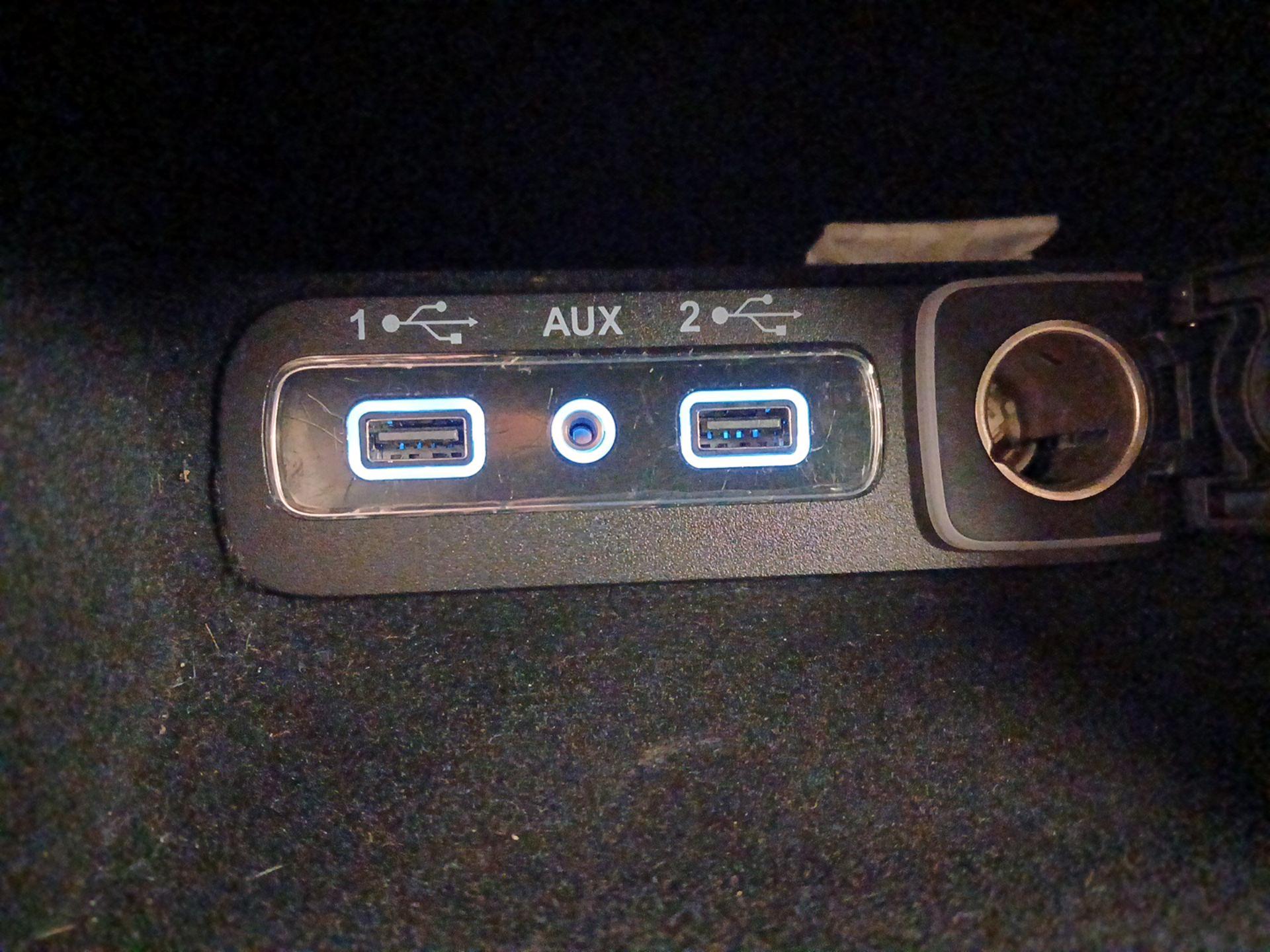 Thumbnail: 2020 Jeep Grand Cherokee - 19