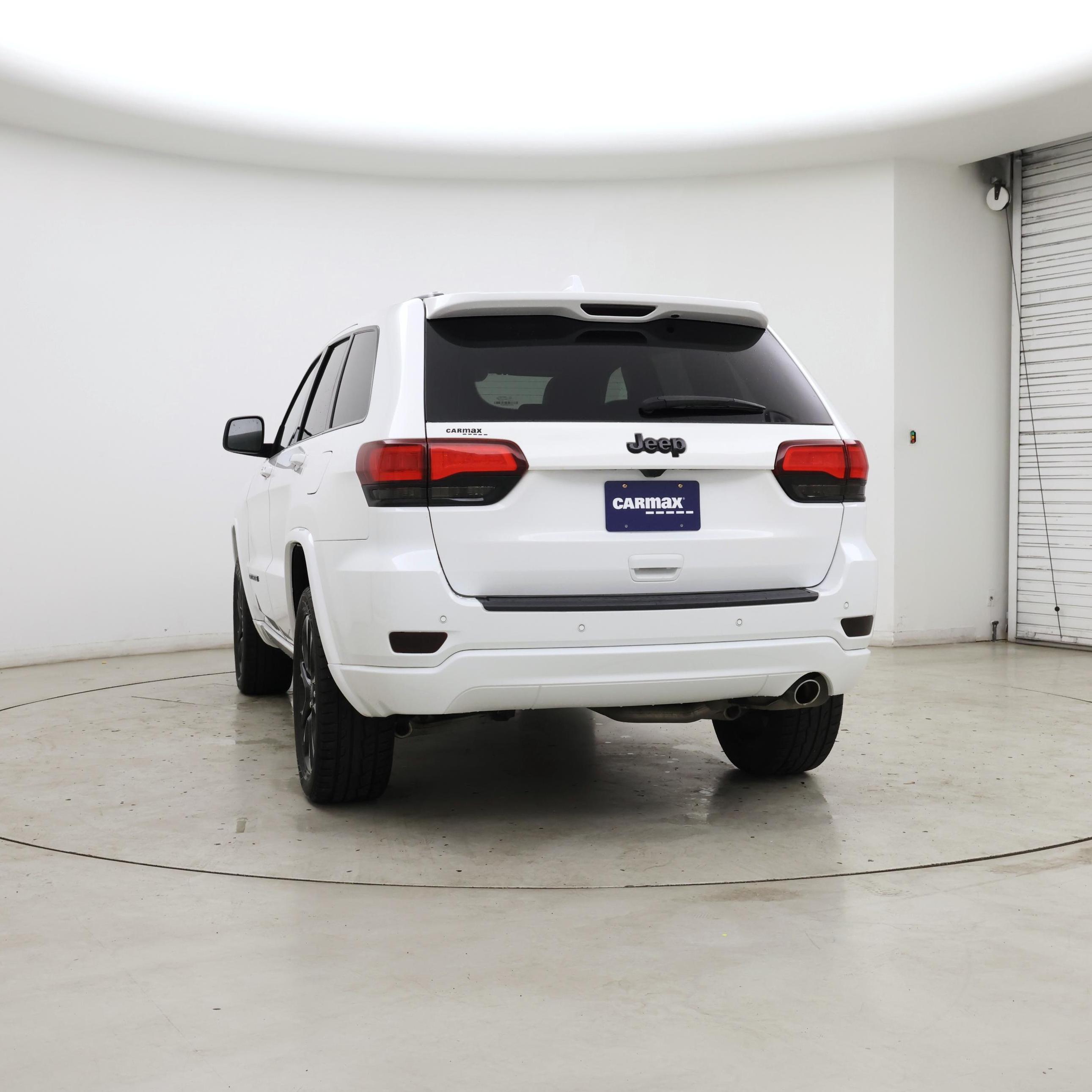 Thumbnail: 2020 Jeep Grand Cherokee - 6