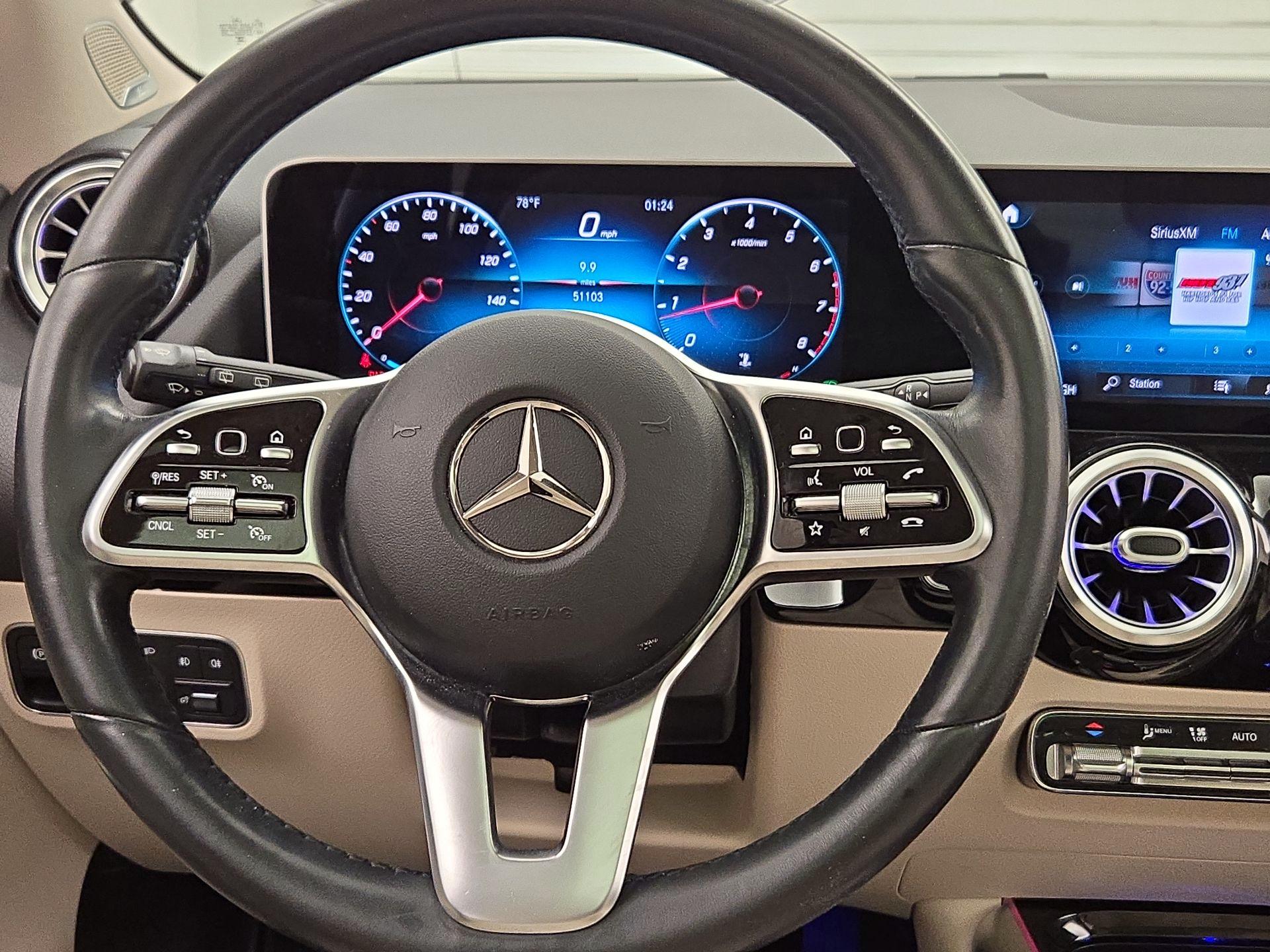 Thumbnail: 2021 Mercedes-Benz GLA - 10