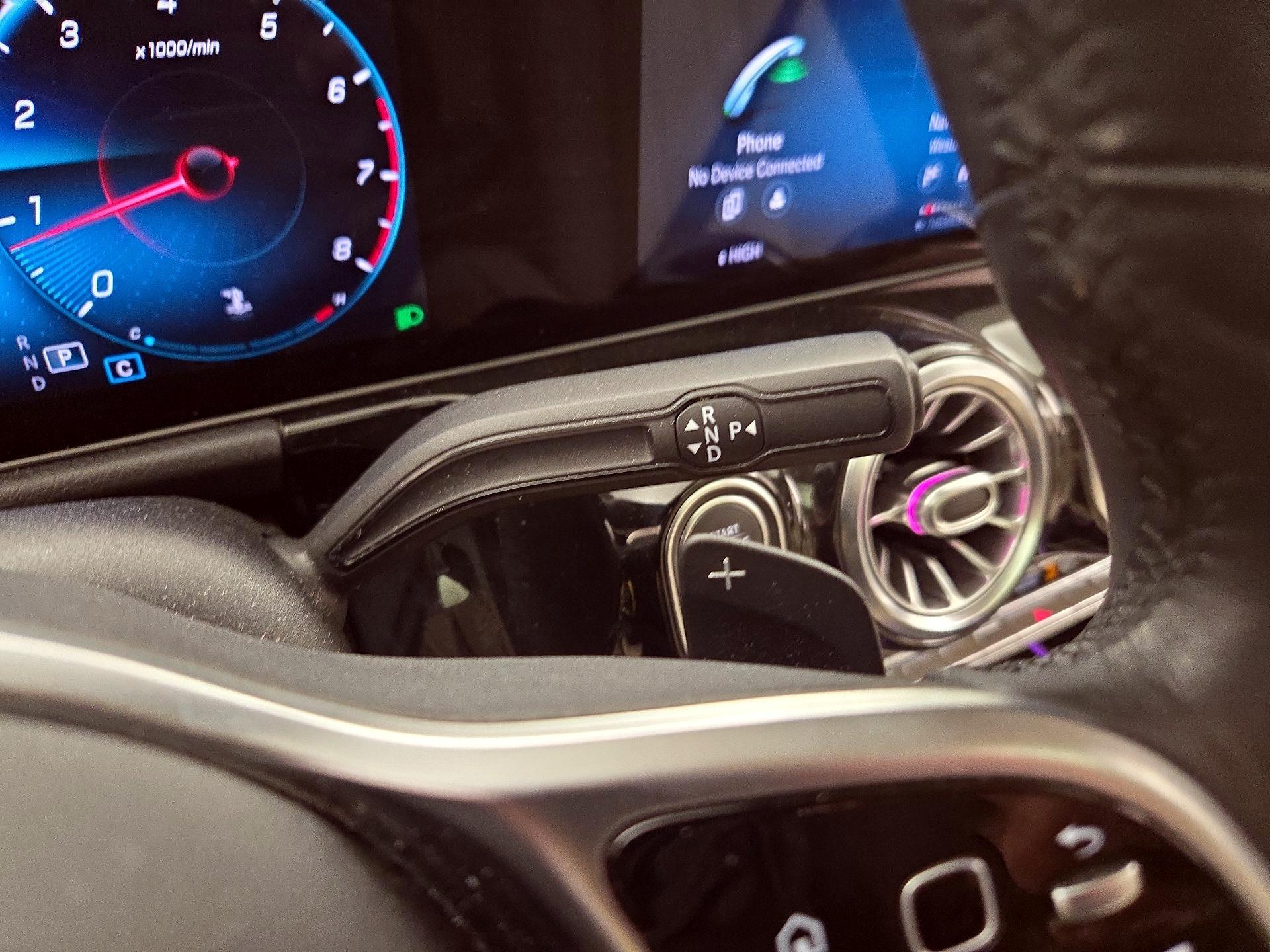 Thumbnail: 2021 Mercedes-Benz GLA - 17