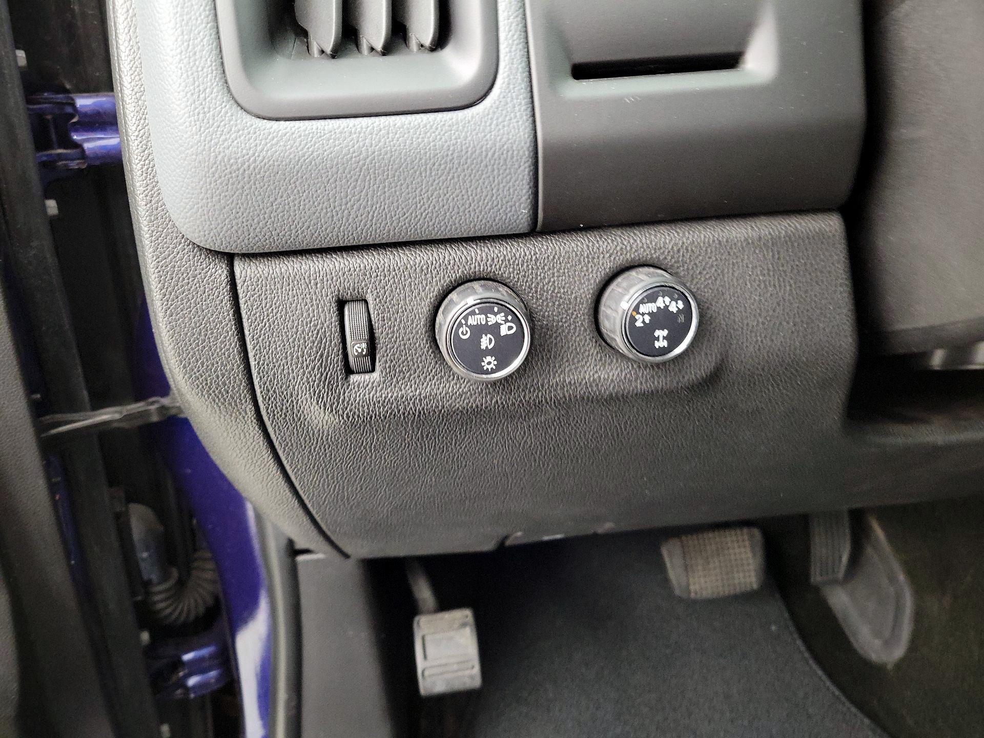 Thumbnail: 2017 Chevrolet Colorado - 13