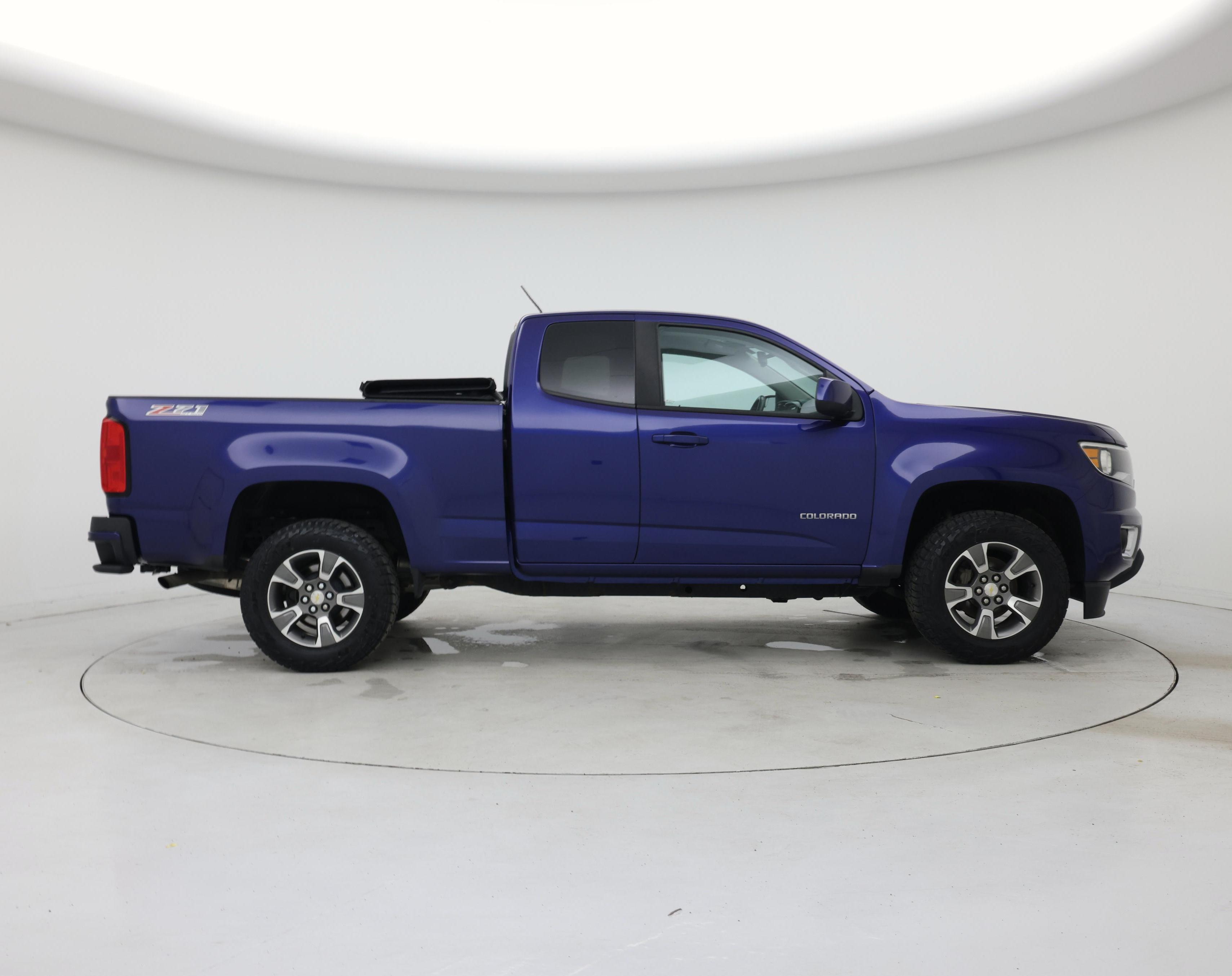 Thumbnail: 2017 Chevrolet Colorado - 7