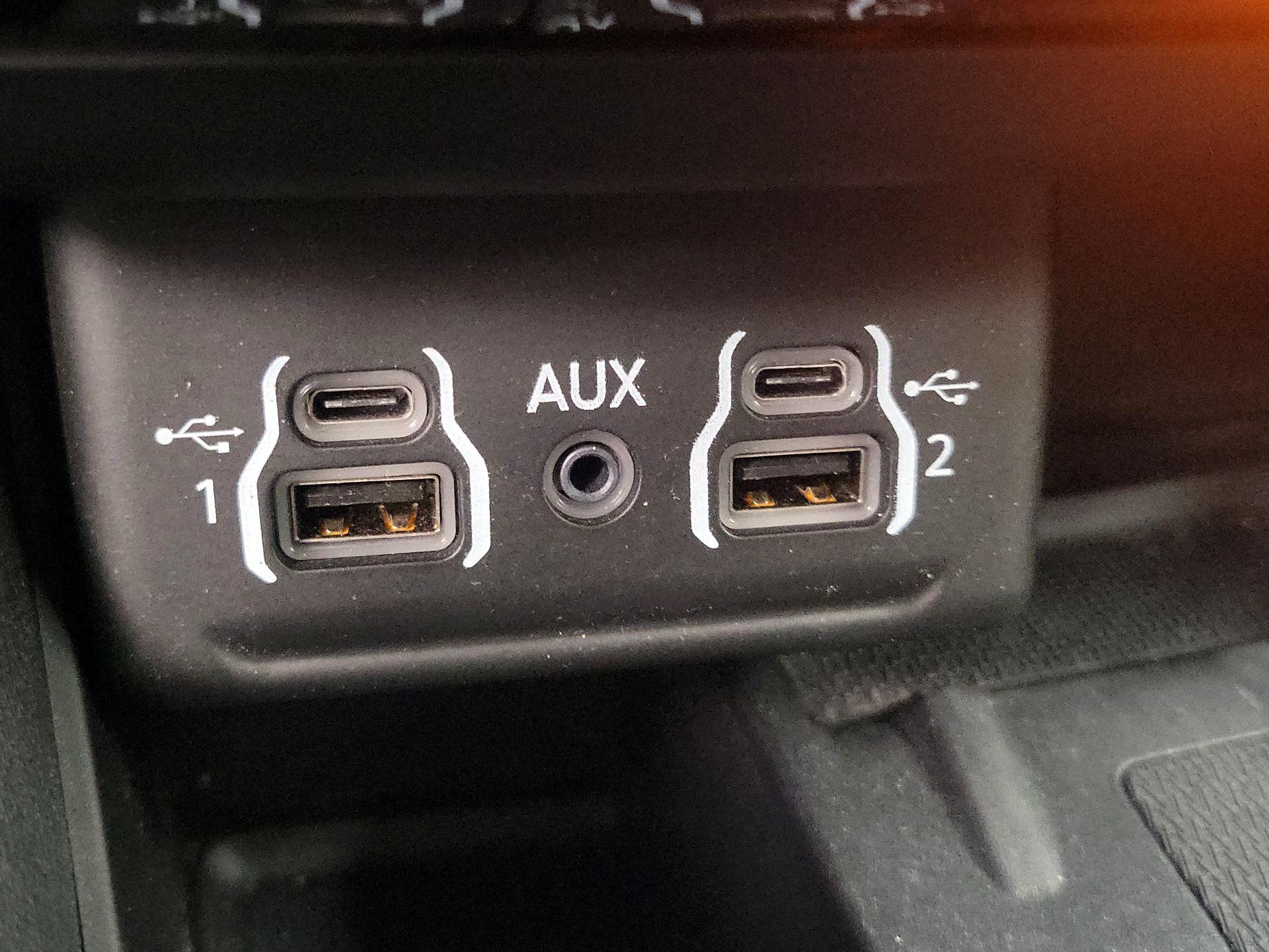 Thumbnail: 2021 Dodge Durango - 19