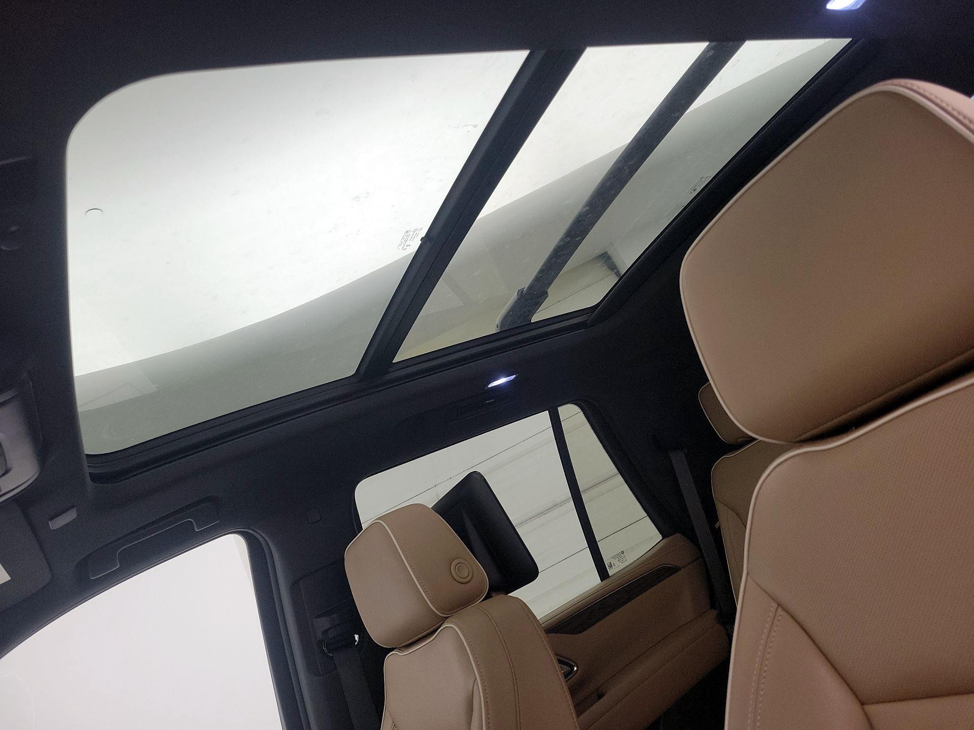 Thumbnail: 2023 Chevrolet Tahoe - 19