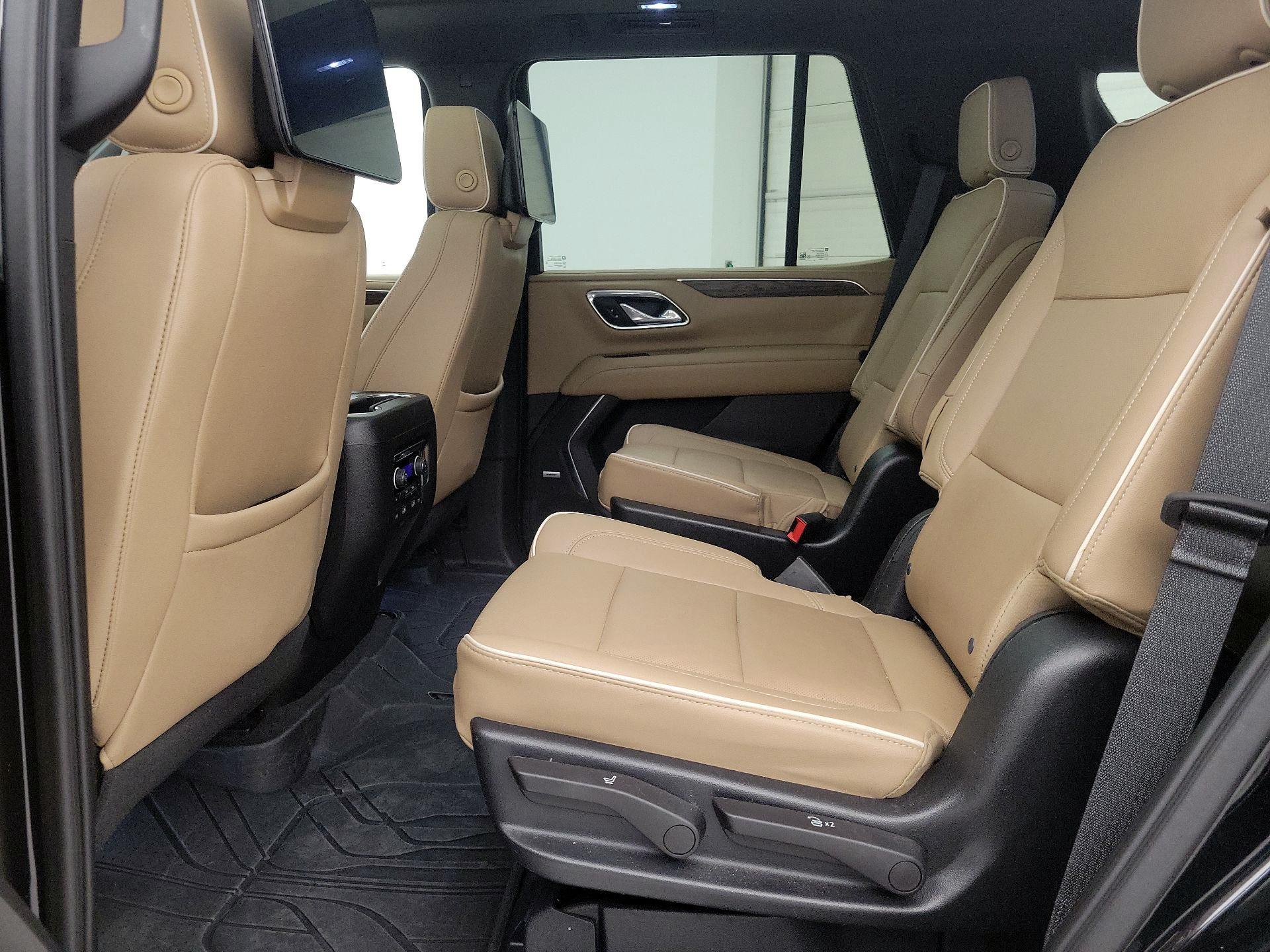 Thumbnail: 2023 Chevrolet Tahoe - 20