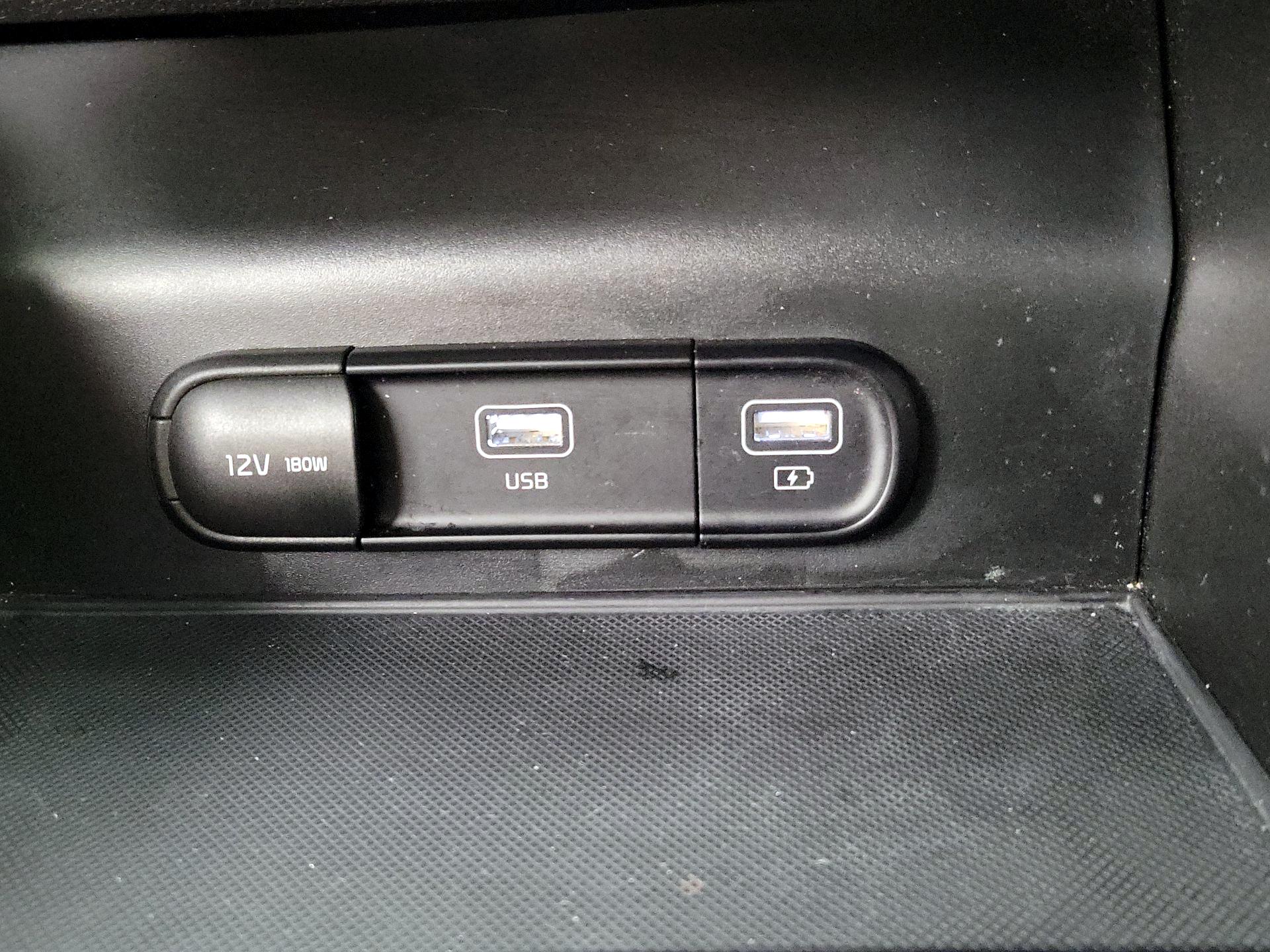 Thumbnail: 2021 Kia K5 - 18