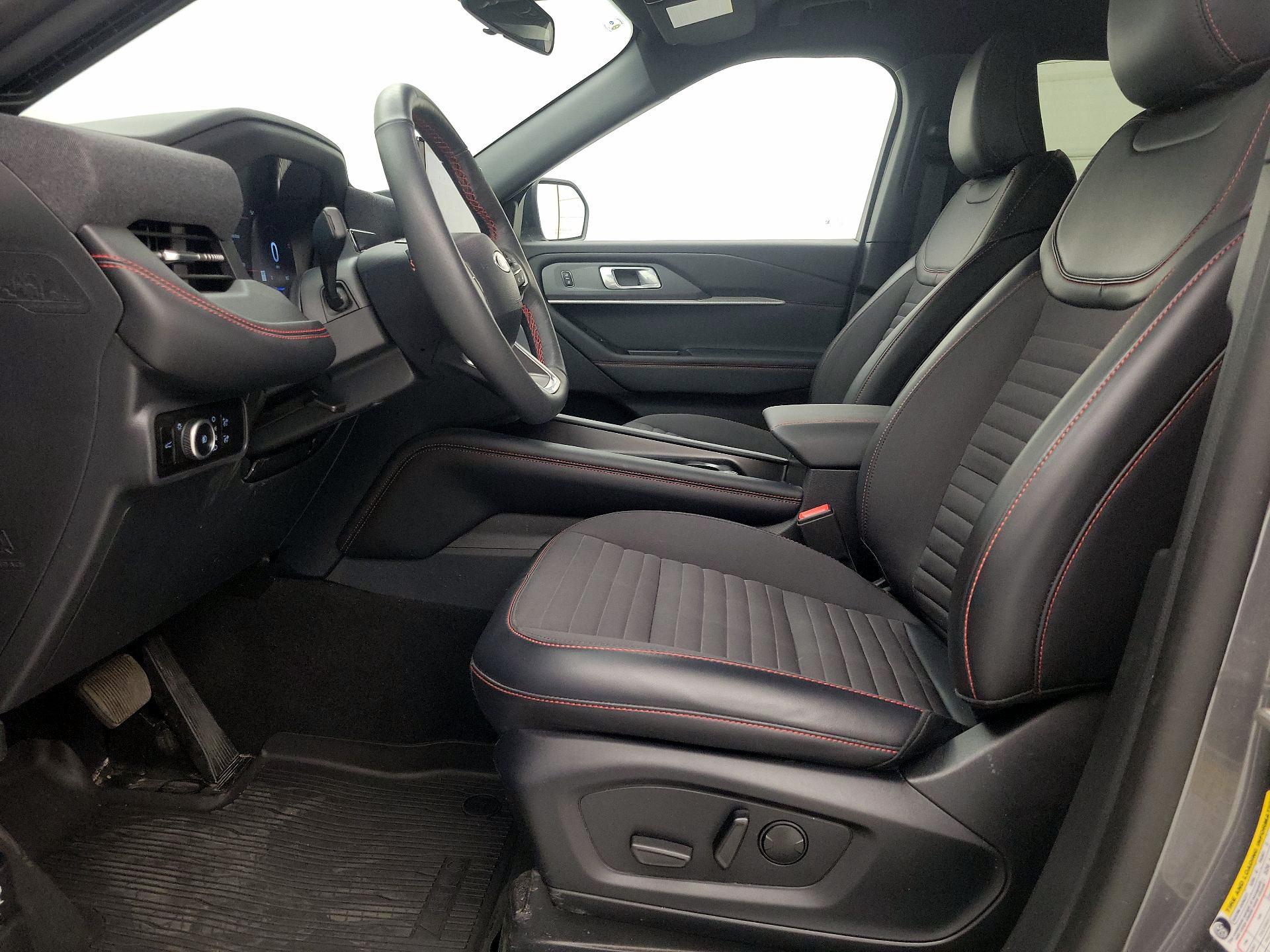 Thumbnail: 2025 Ford Explorer - 11