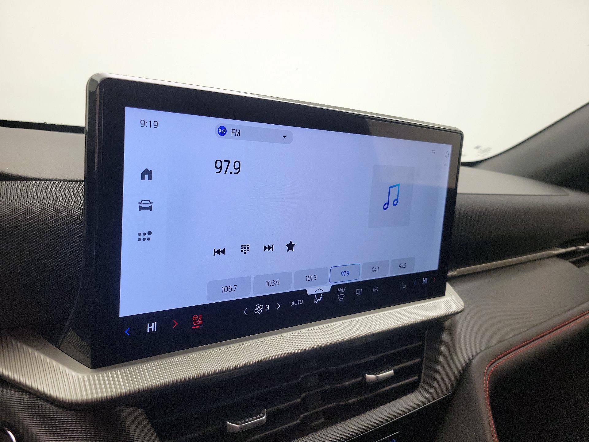 Thumbnail: 2025 Ford Explorer - 16