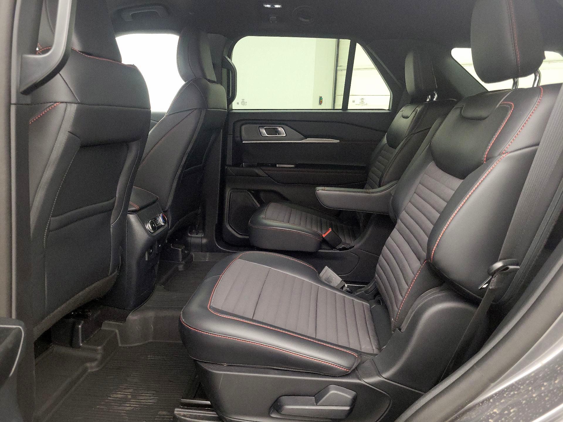 Thumbnail: 2025 Ford Explorer - 20