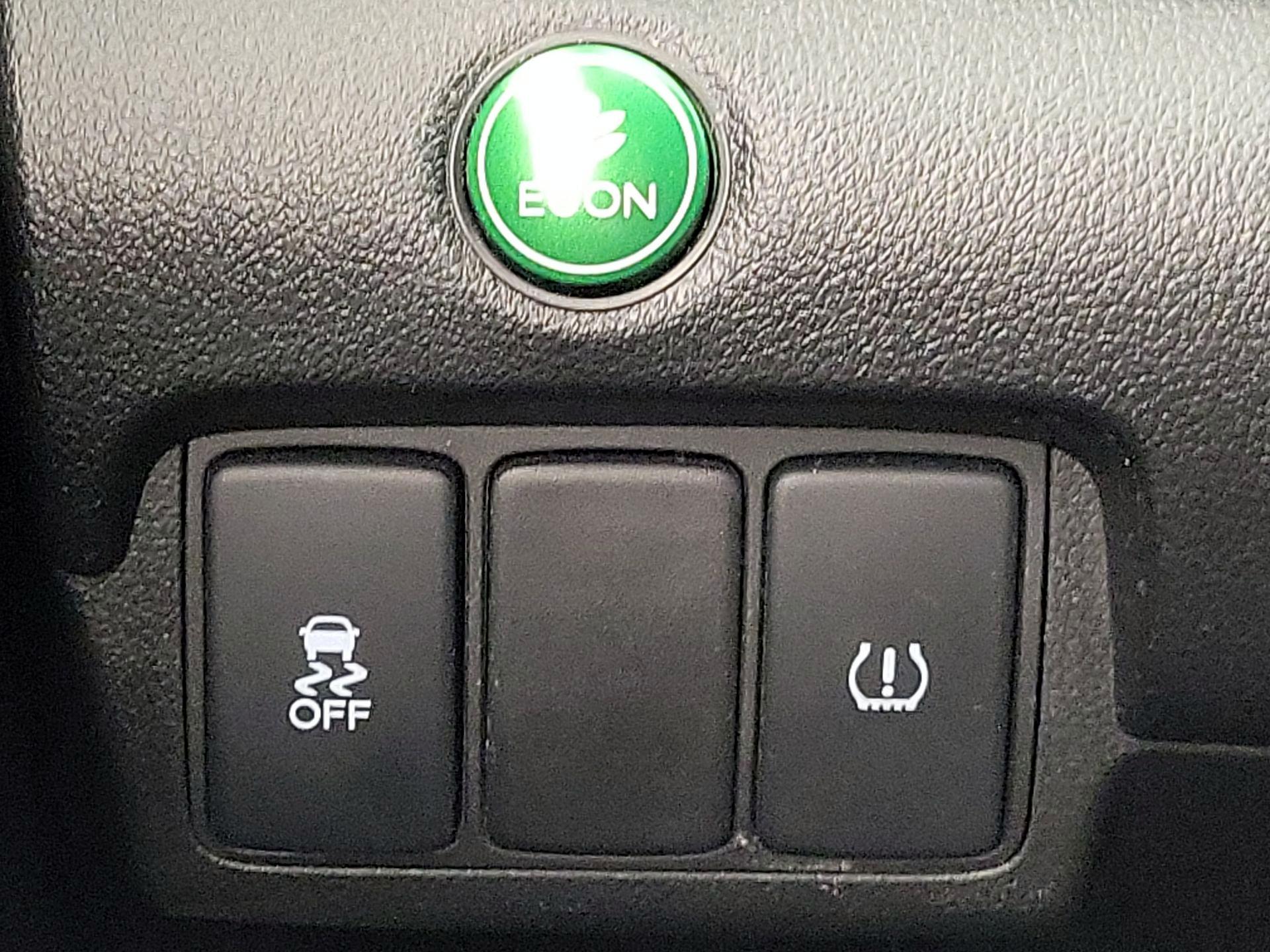 Thumbnail: 2015 Honda CR-V - 13