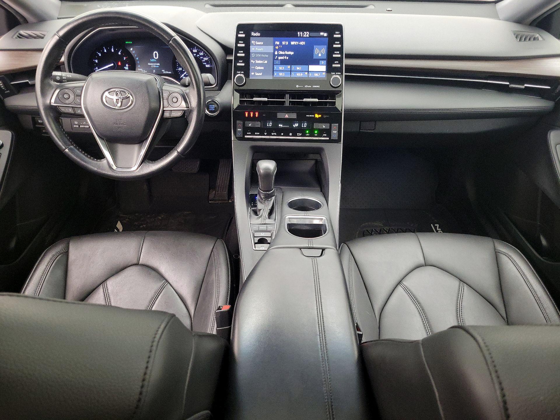 Thumbnail: 2019 Toyota Avalon - 9