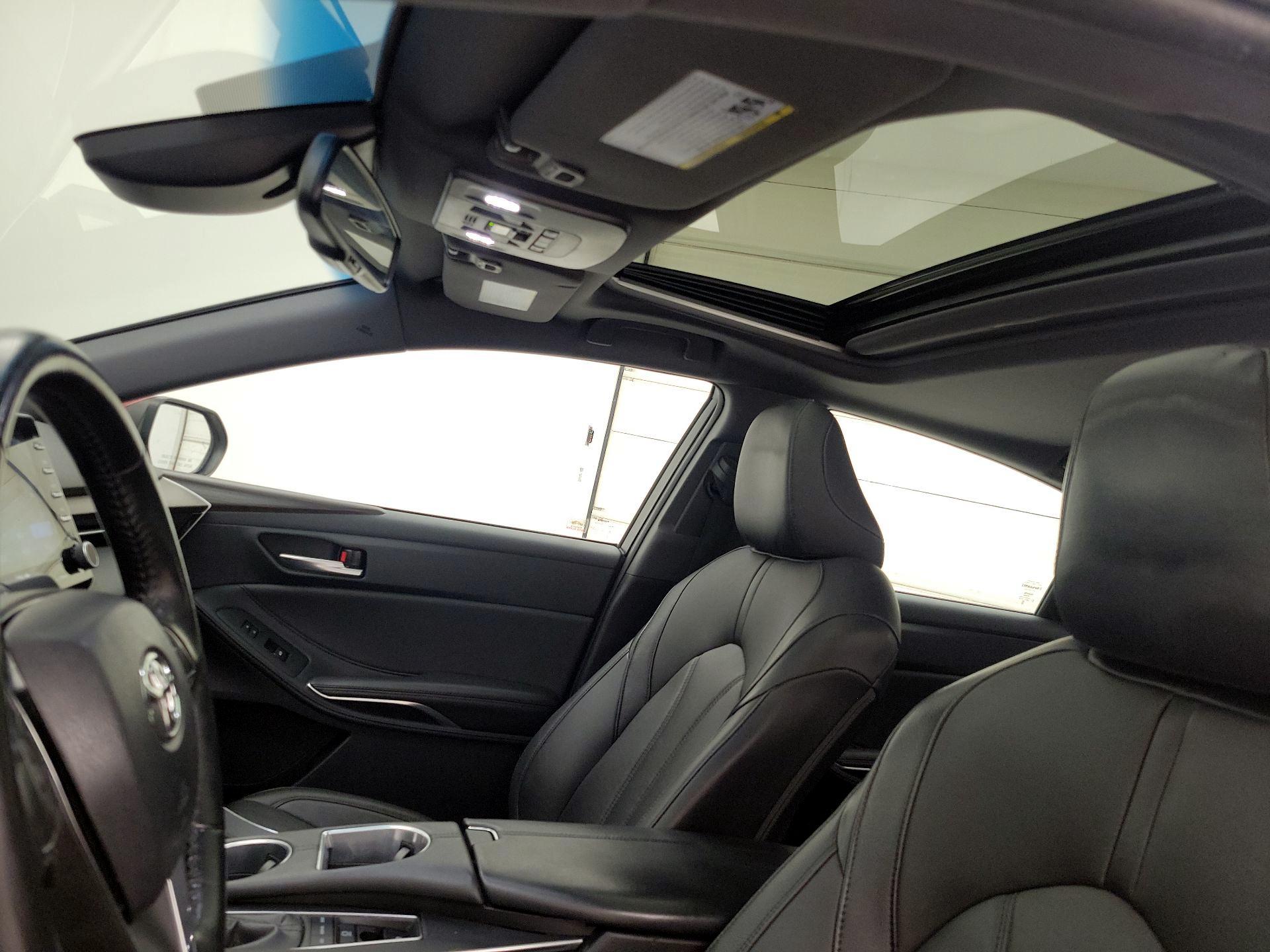 Thumbnail: 2019 Toyota Avalon - 19