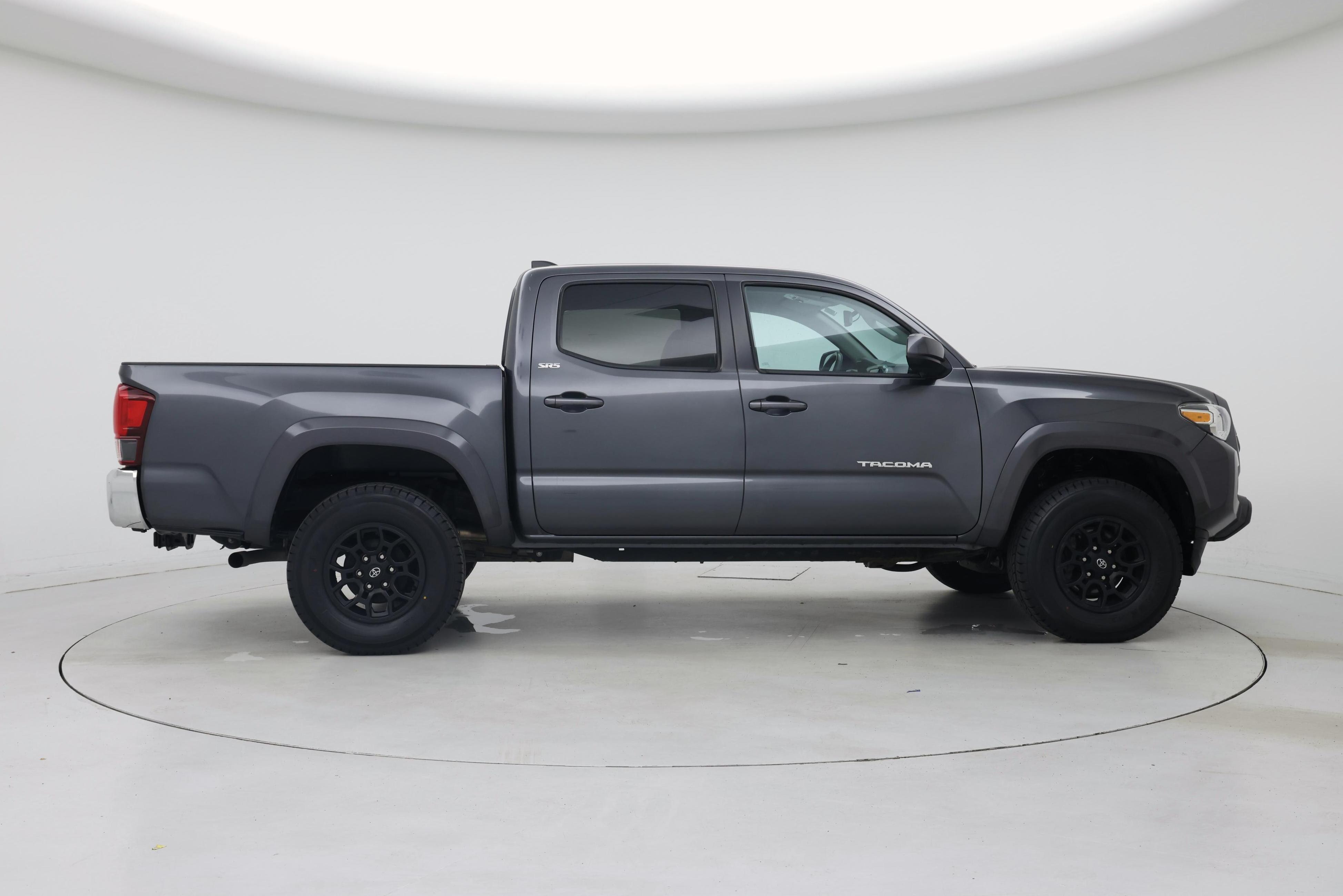 Thumbnail: 2021 Toyota Tacoma - 7