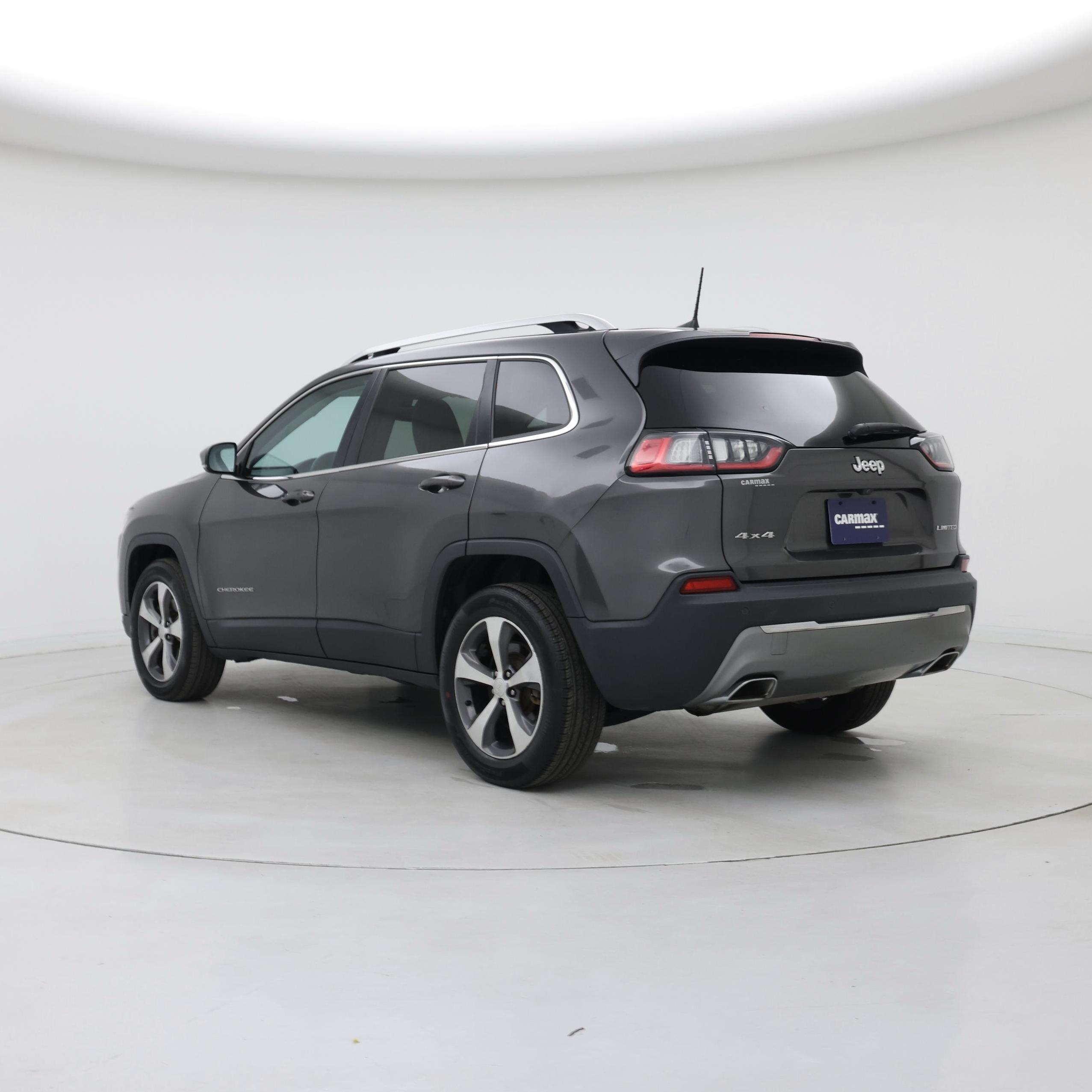 Thumbnail: 2019 Jeep Cherokee - 2
