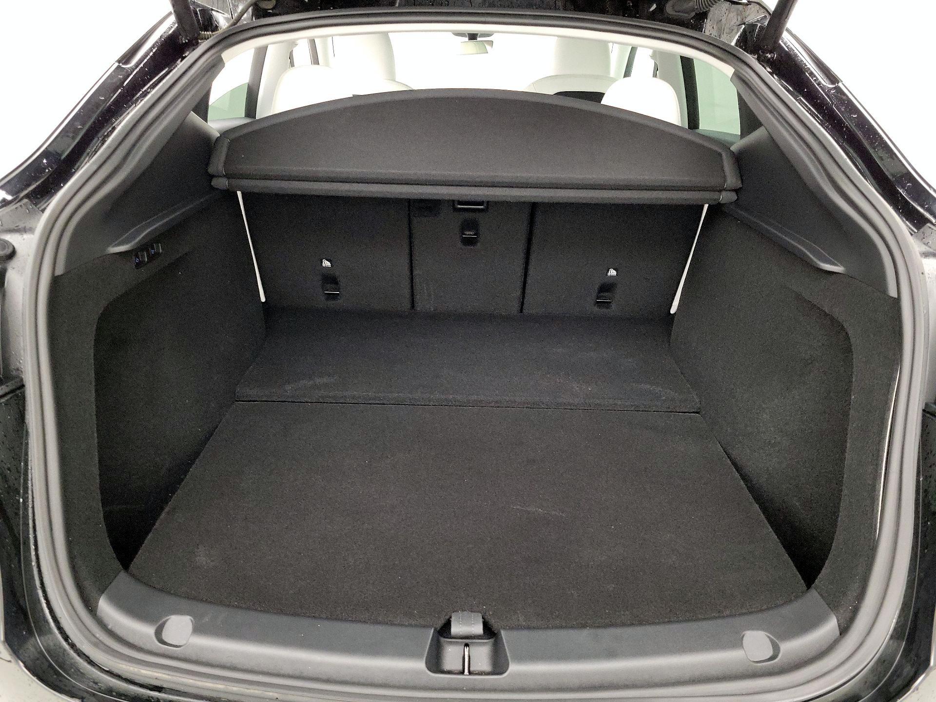 Thumbnail: 2023 Tesla Model Y - 18