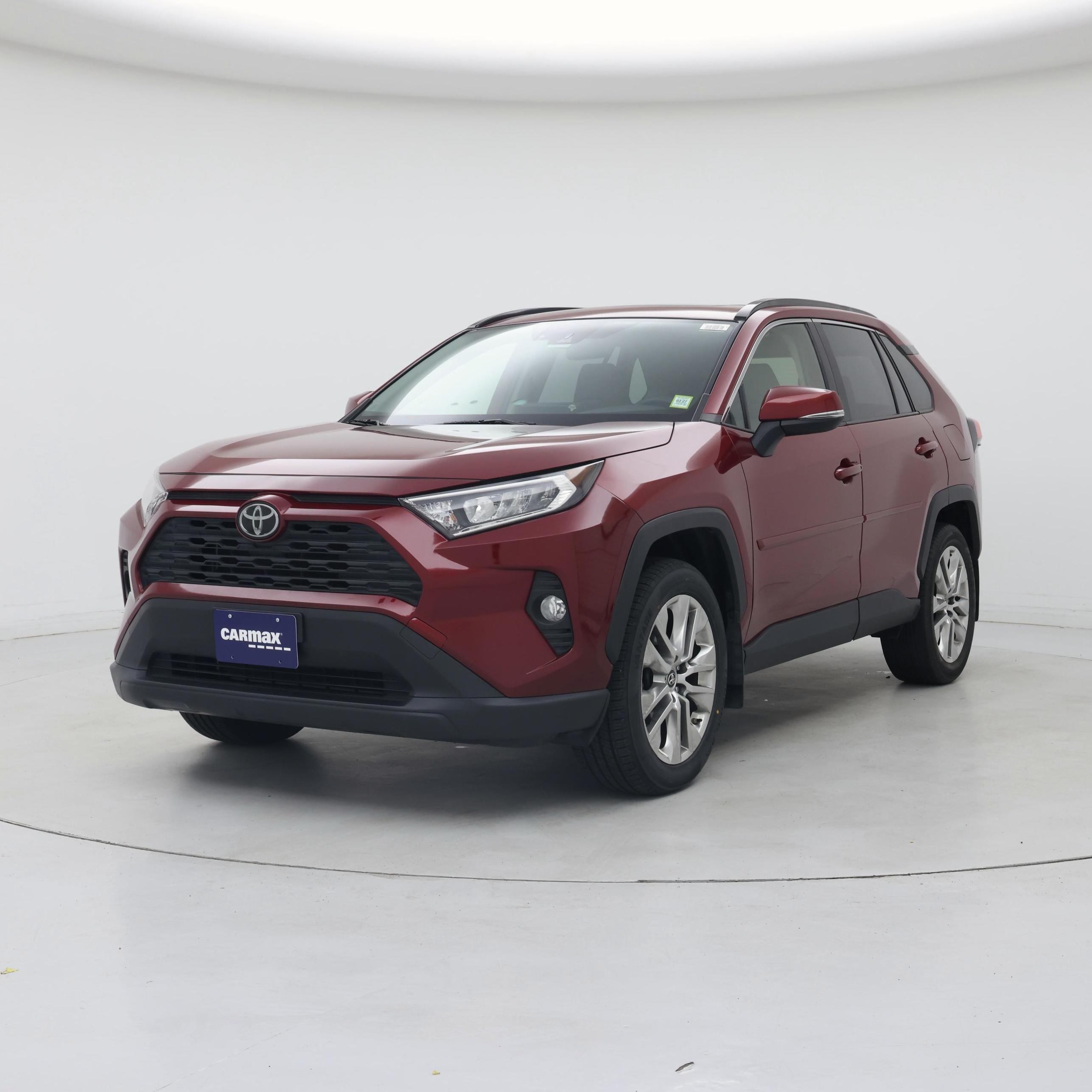 Thumbnail: 2019 Toyota RAV4 - 4