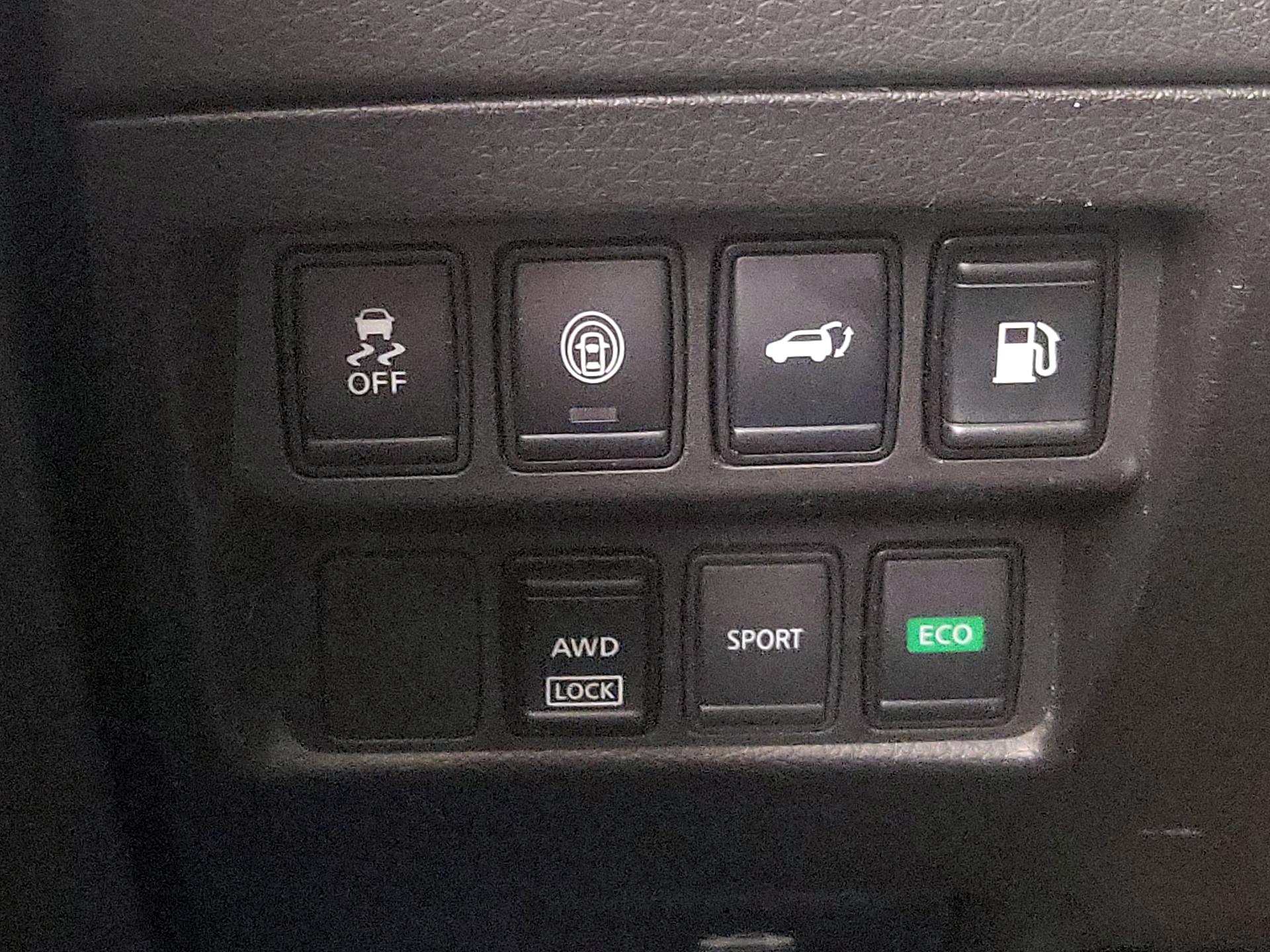 Thumbnail: 2020 Nissan Rogue - 13